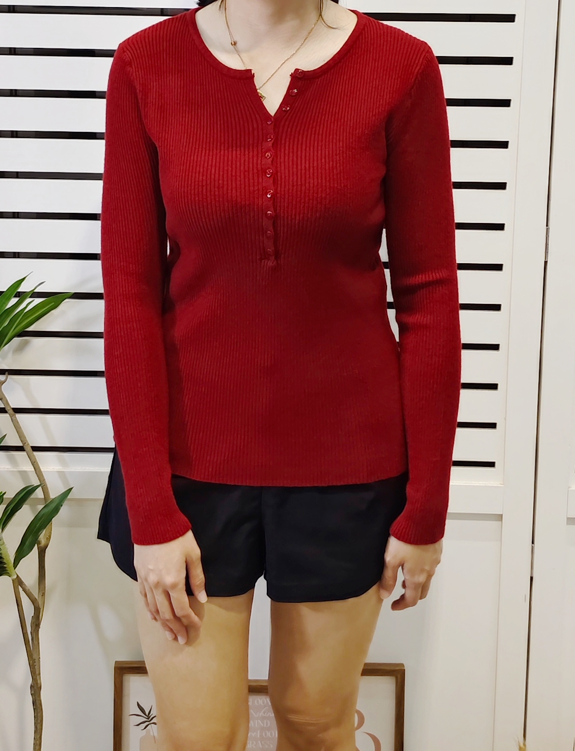 S1785 Henley Knitted Wear
