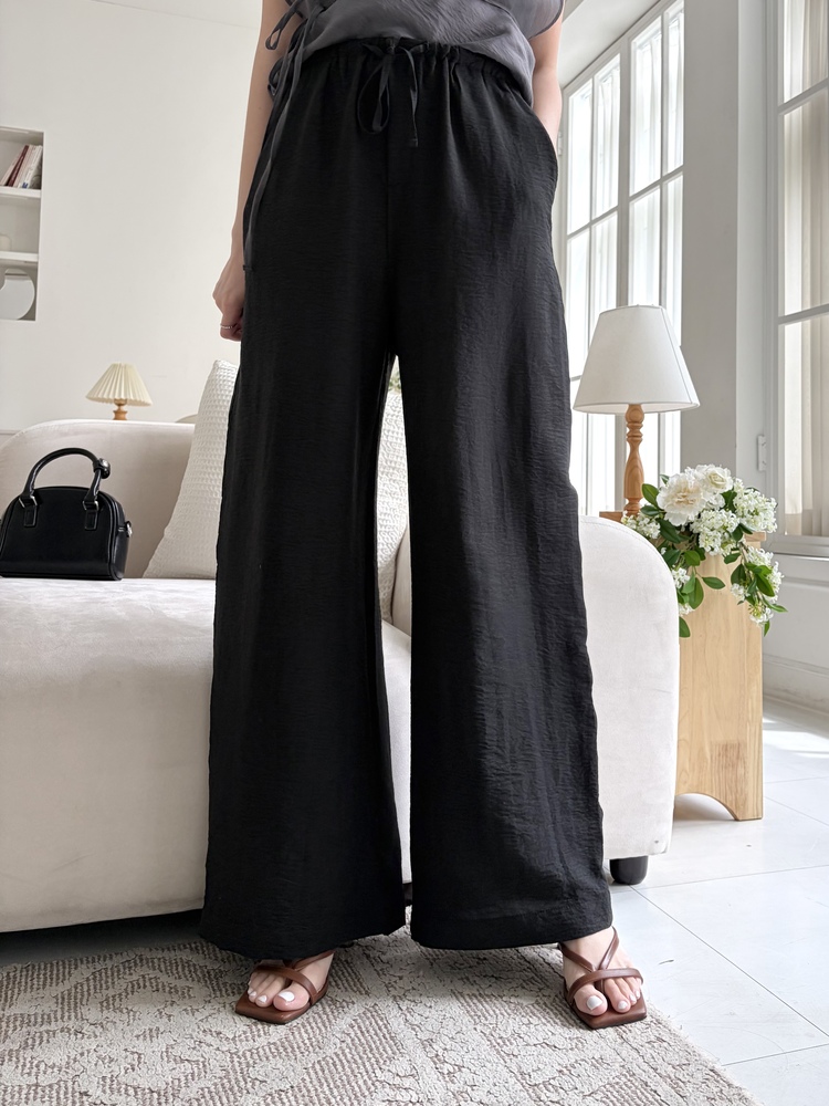 The Airy Elastic Pants (Black)
