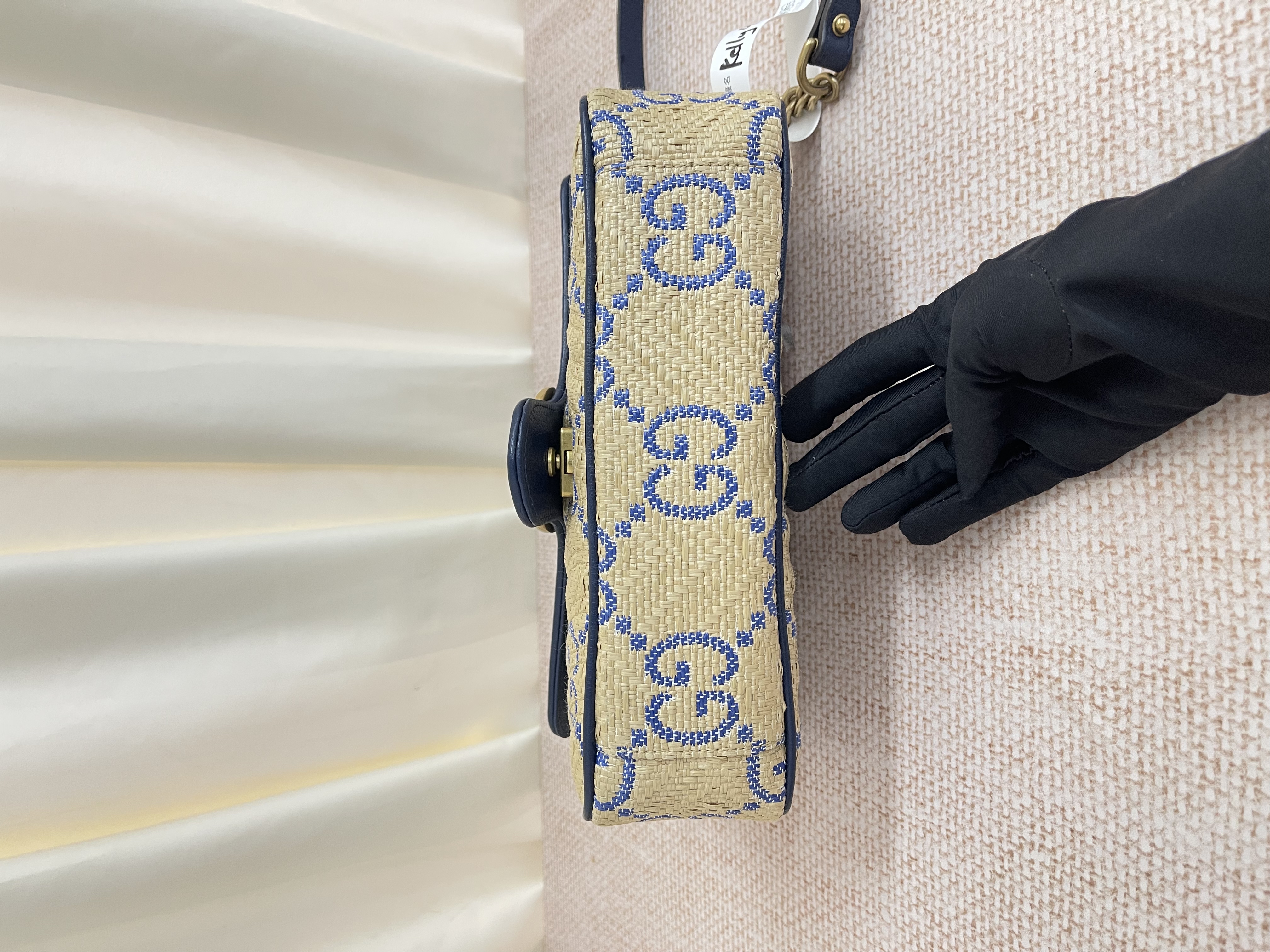 Pre-owned GUCCI 「Towards the Sun」/ Product Code: 26043007