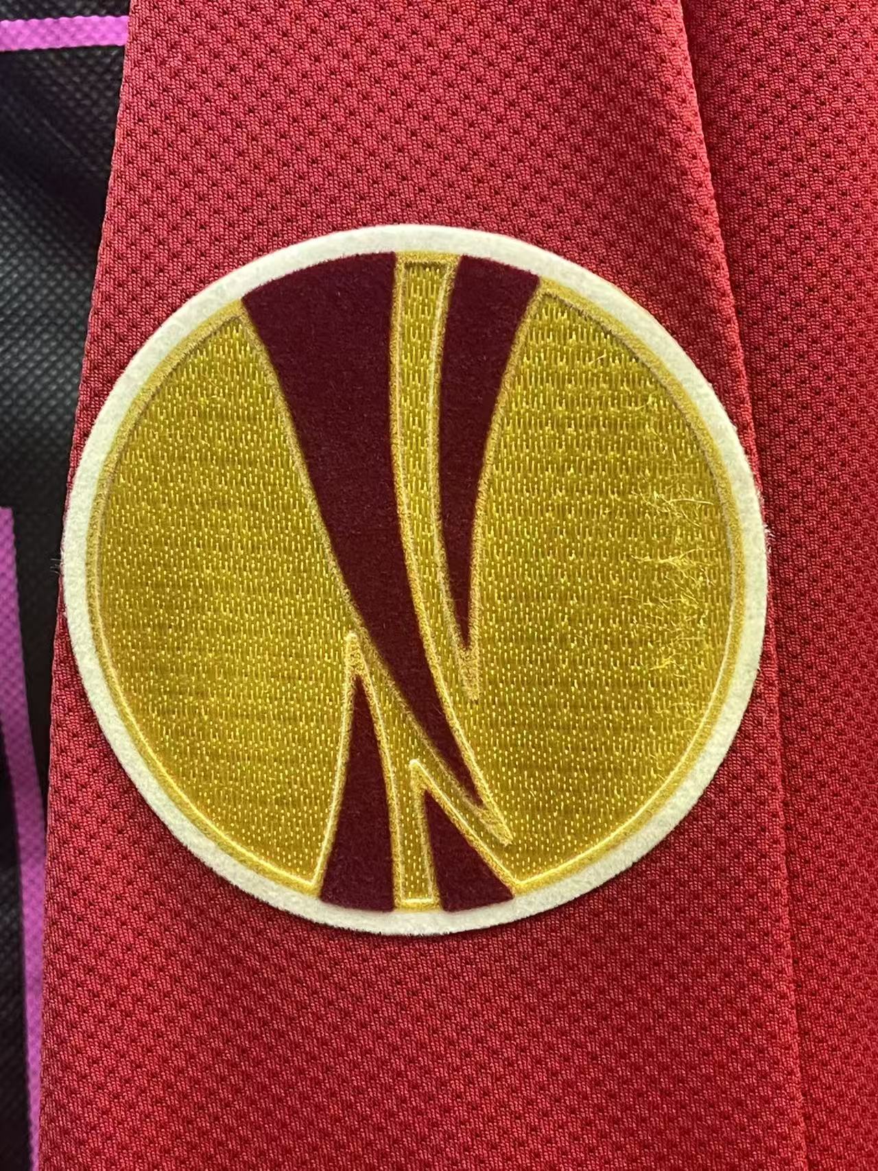 2011-12 Manchester United Home Long Sleeve Size L "BNWT"