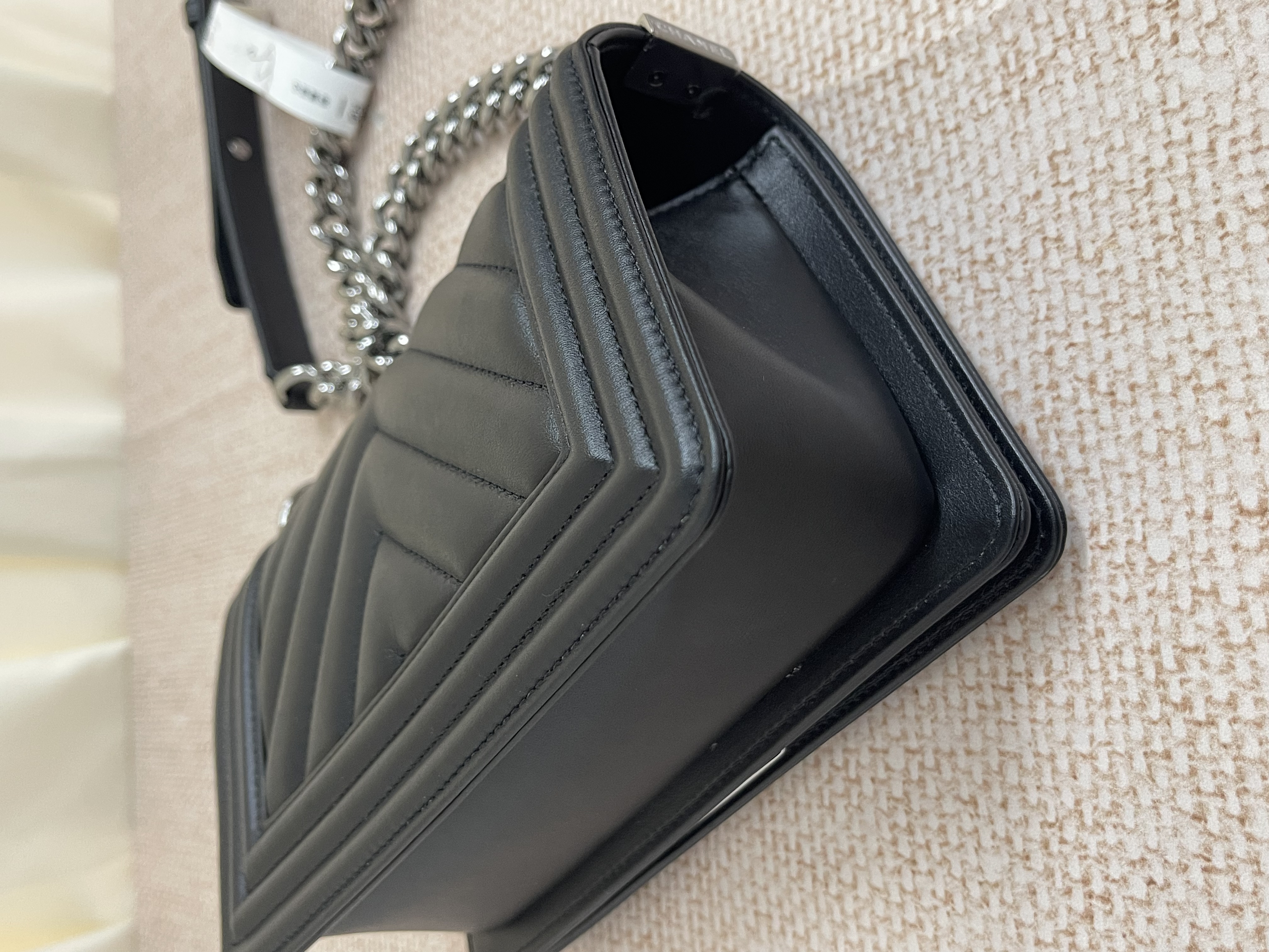 Pre-owned Chanel boy / Product Code: 26040707