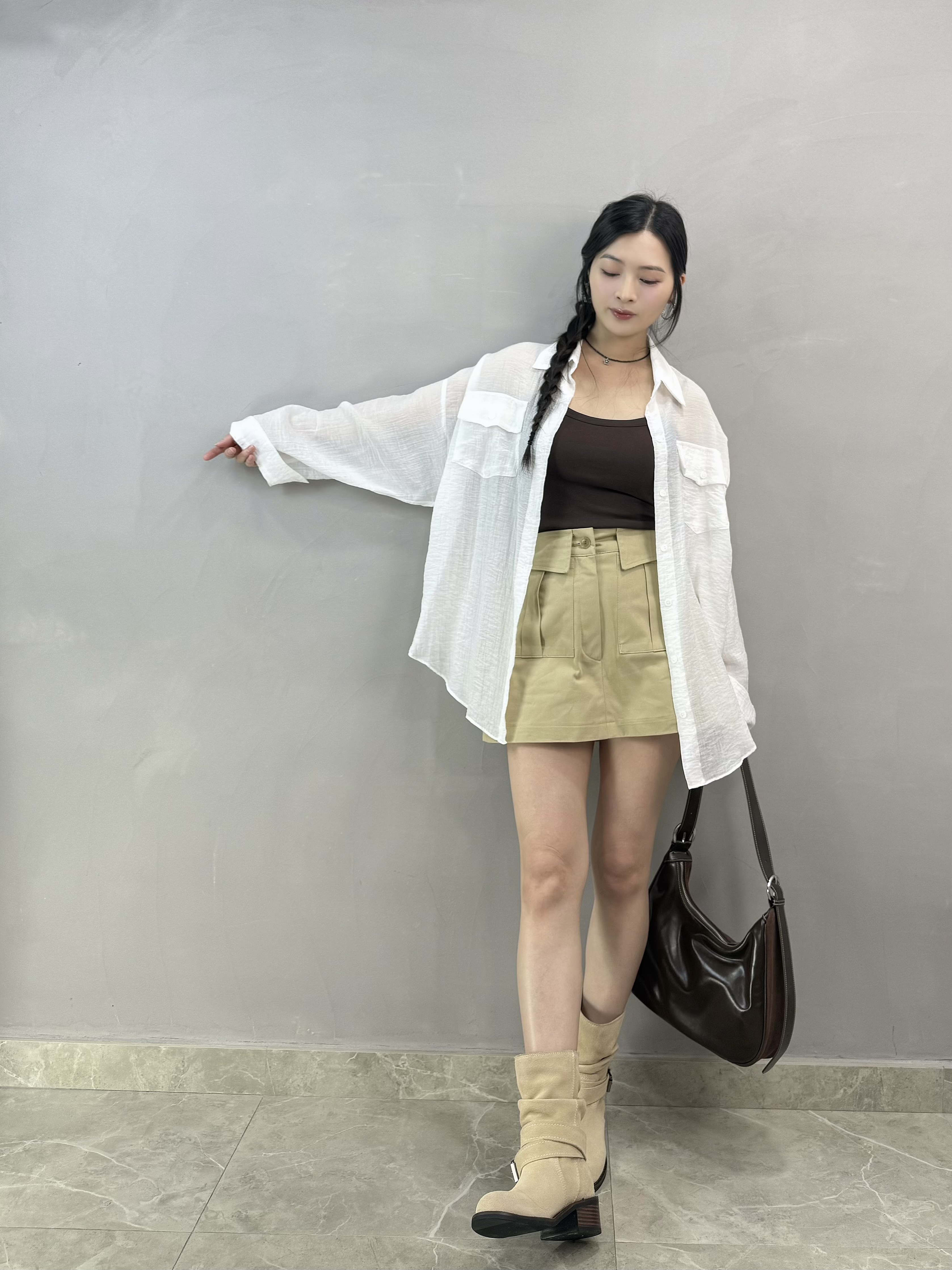 D15 扭背防曬恤衫