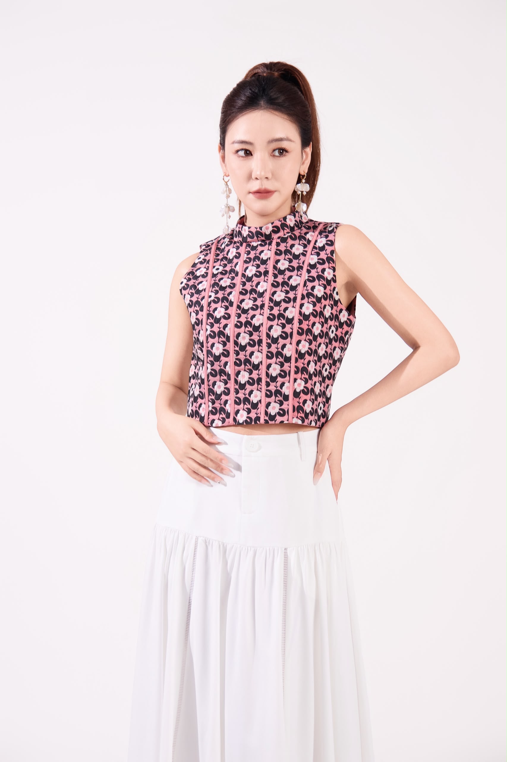 10141332 Oriental Bloom Top
