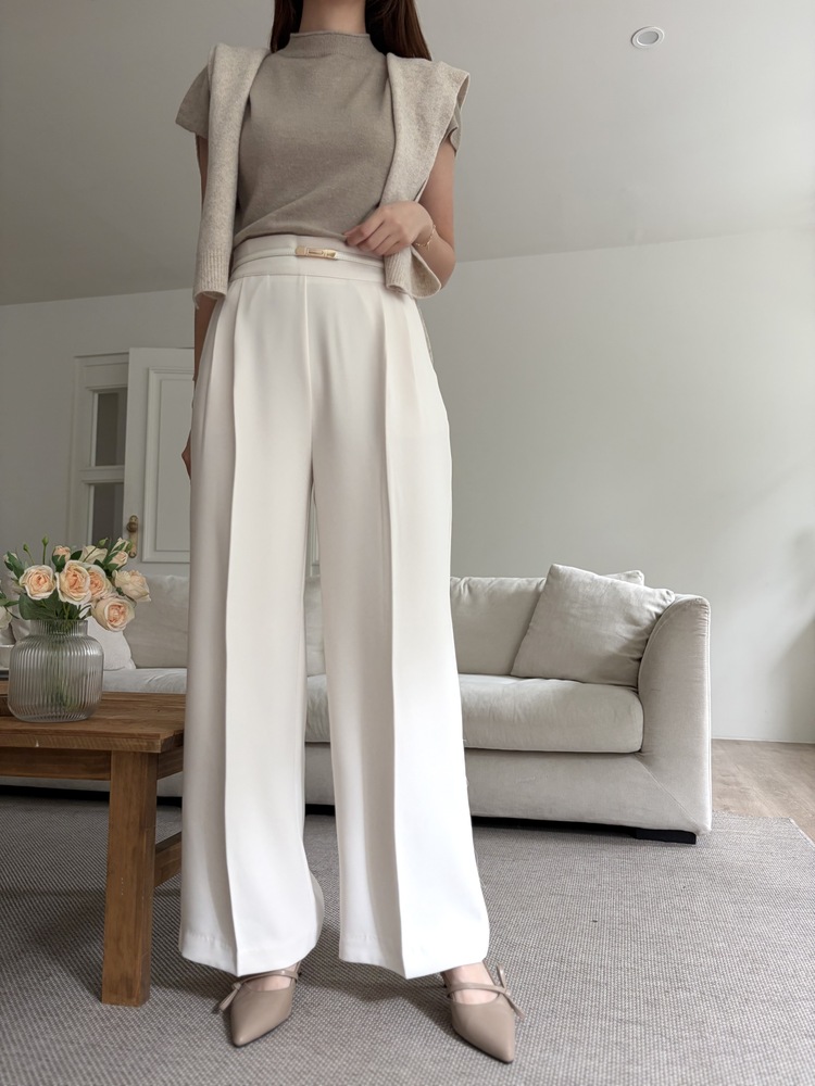 Charlyne Seamless-Front Slacks (Ivory)