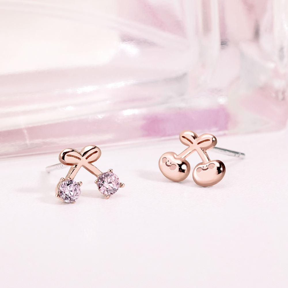 📦訂購 台灣限定 STORY 故事銀飾 Little Heart經典系列 小心臟櫻桃晶鑽純銀耳環