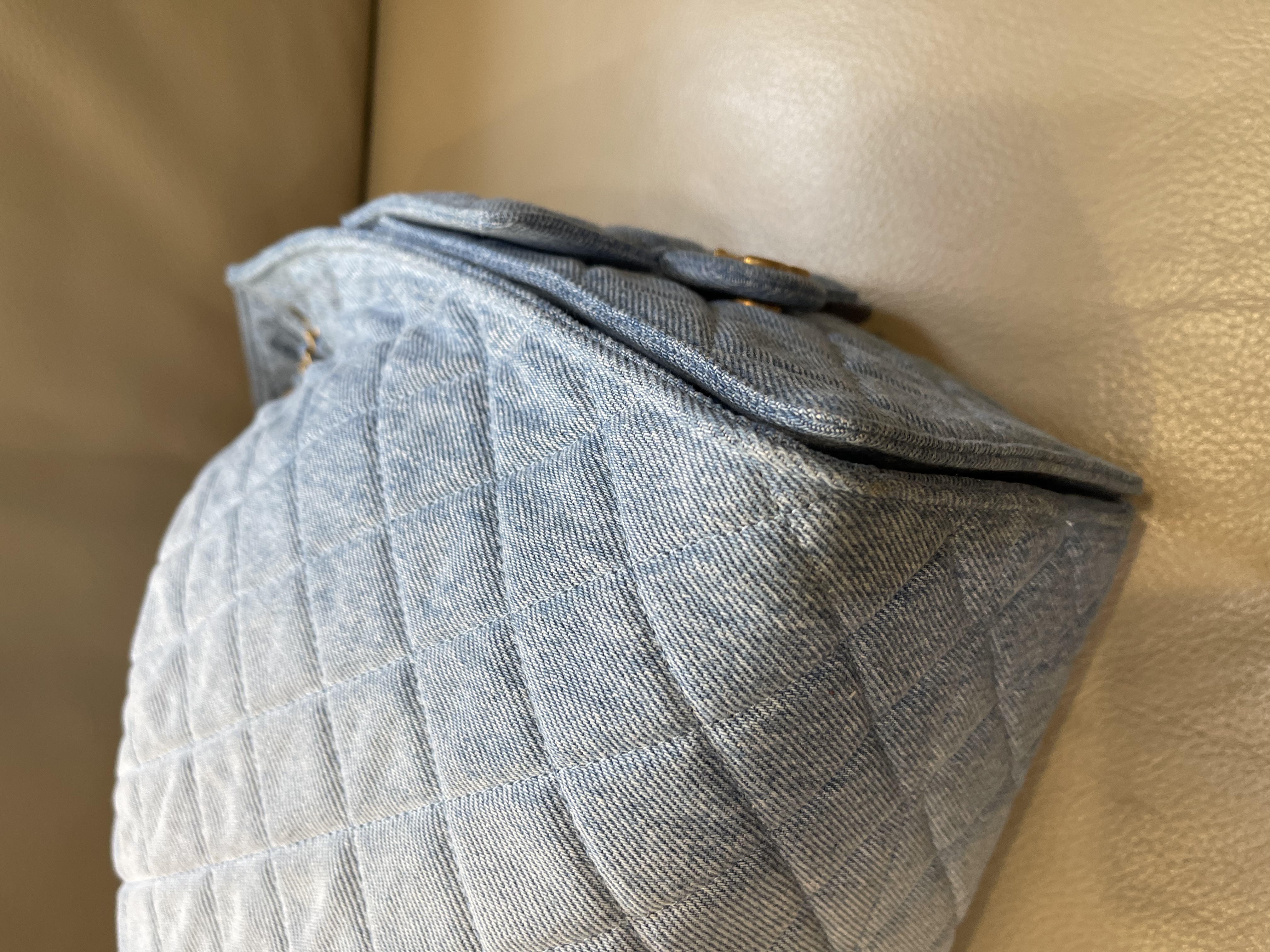 Pre-owned CHANEL 25 Hobo / Product Code: 26031411