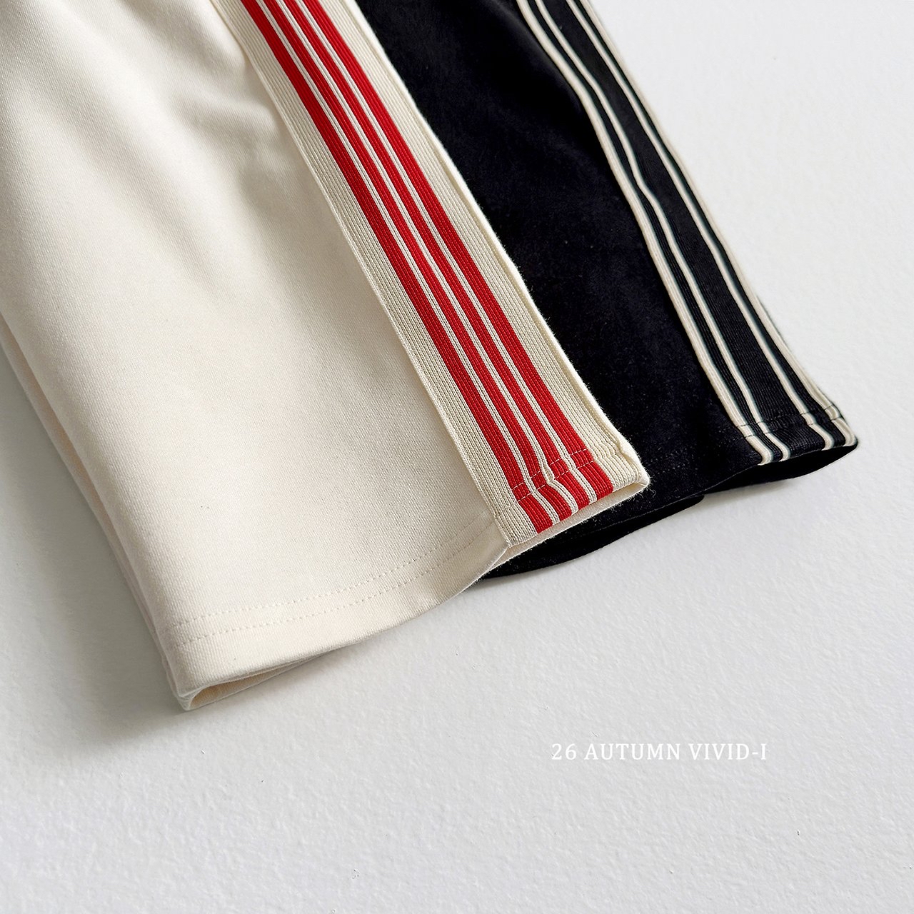 Vivid | Multi-line pants
