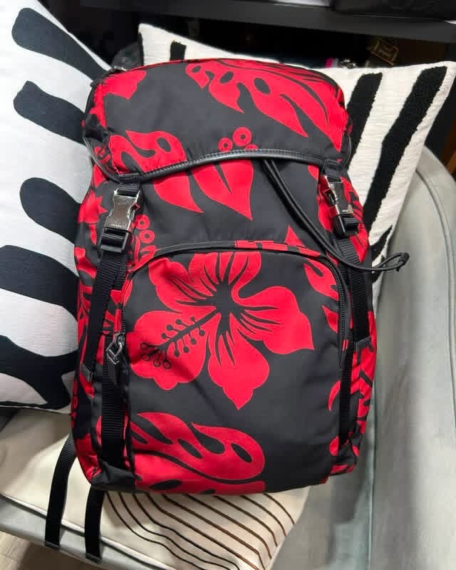 Prada Backpack nylon  100%Authentic, 95%New✅Dust bag