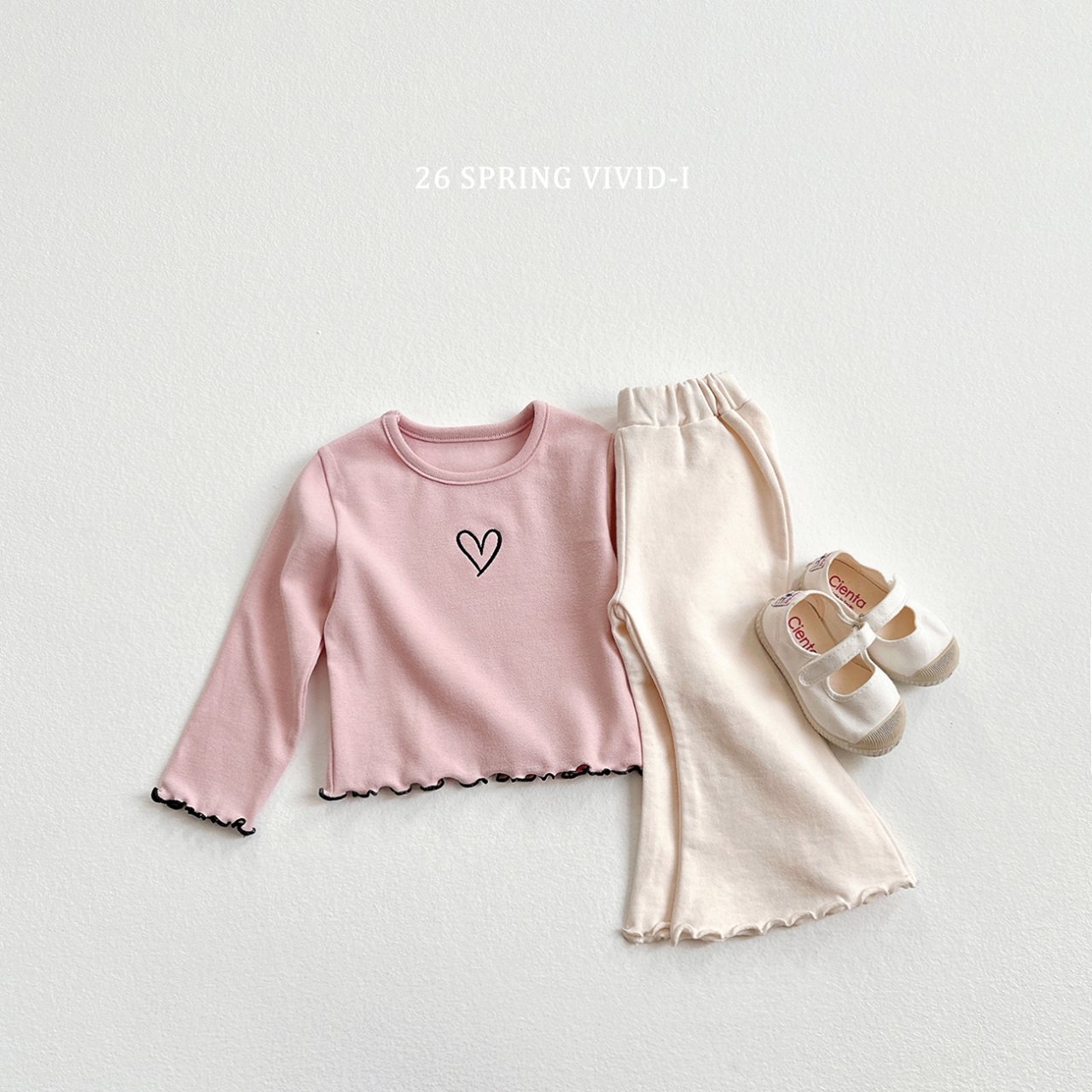 🌸預訂 韓國直送🌸🇰🇷VIVIDI三色愛心刺繡拼色花邊長袖上衣