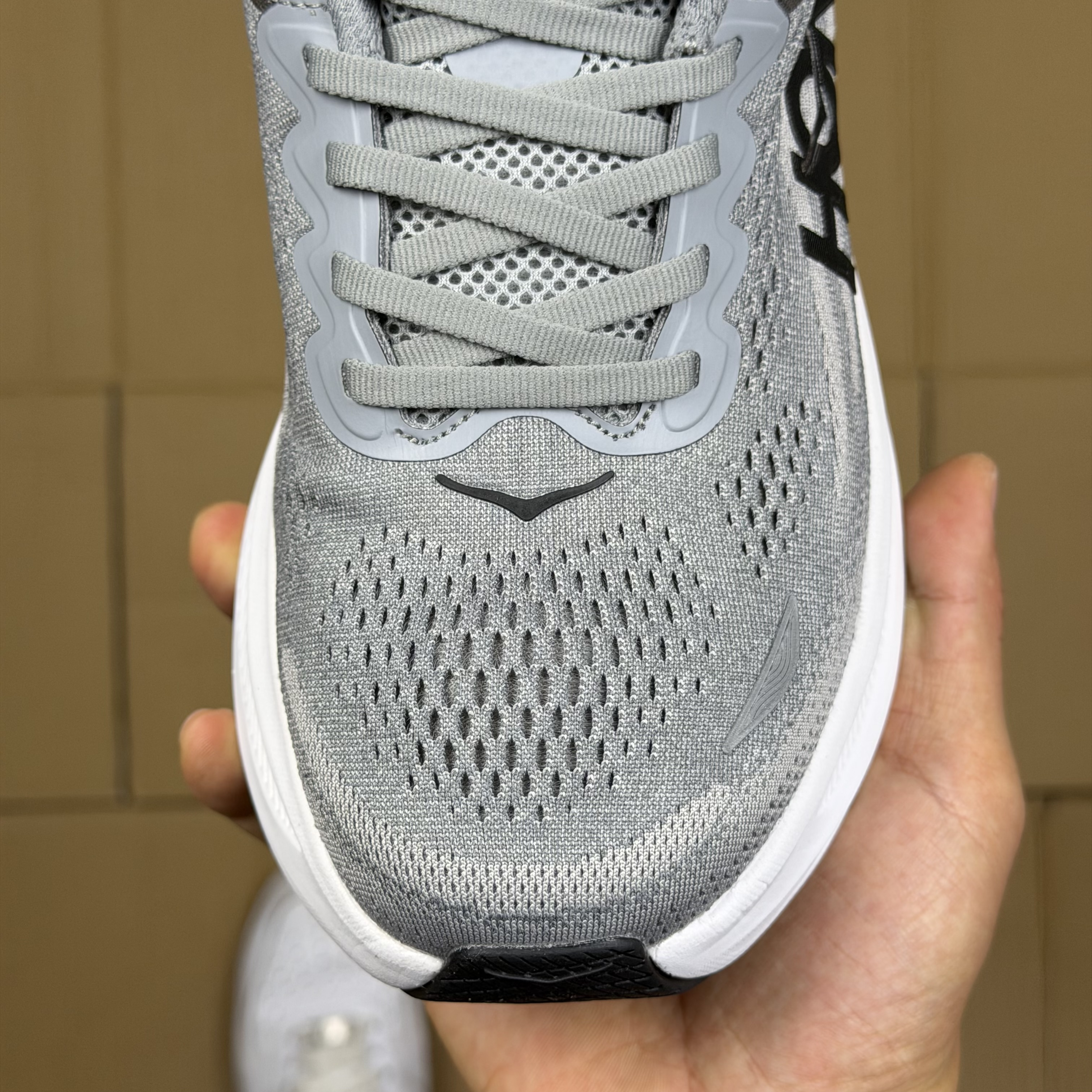 Hoka One One Bondi 9 