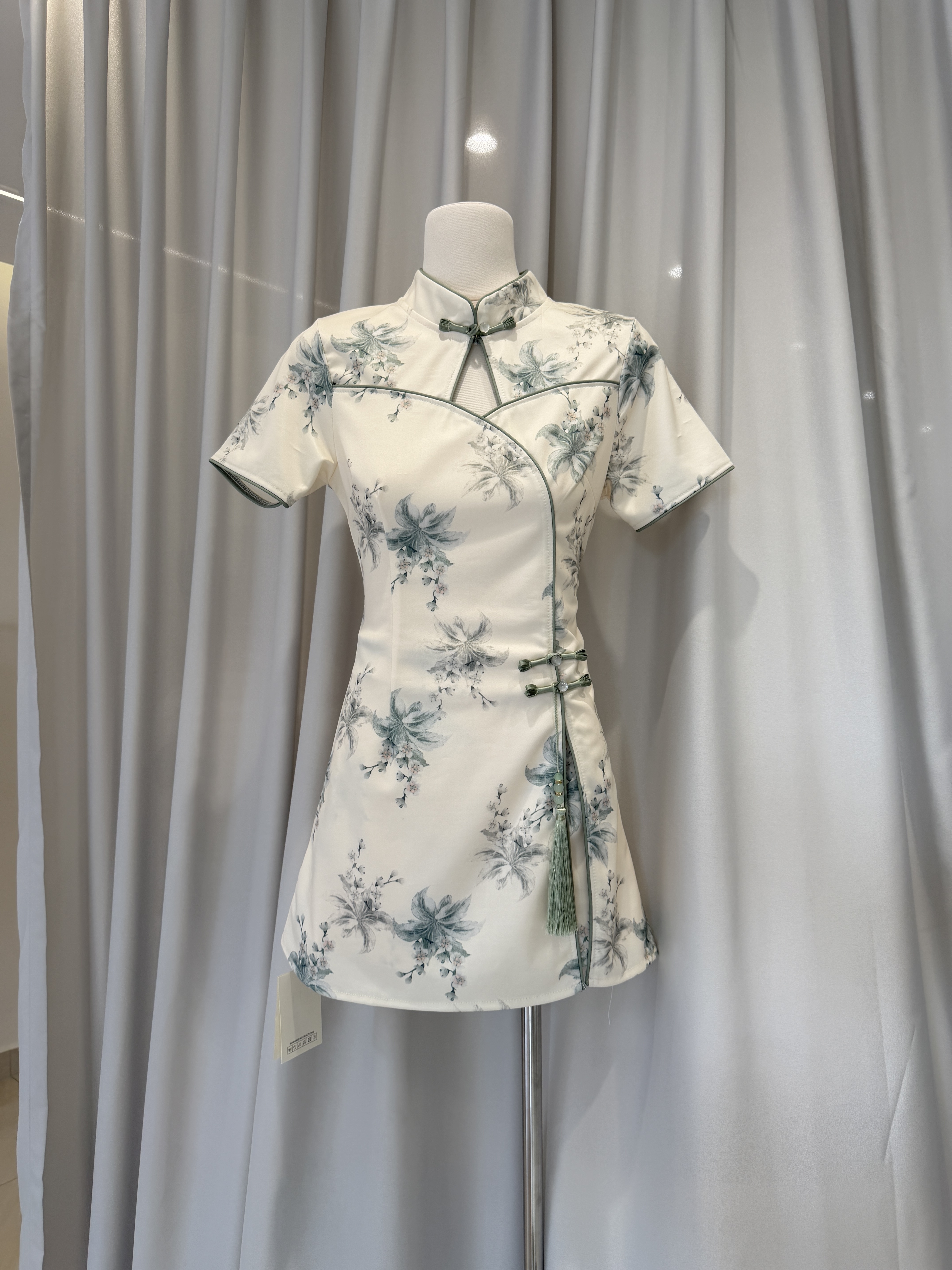 6620 气质国风两件套旗袍