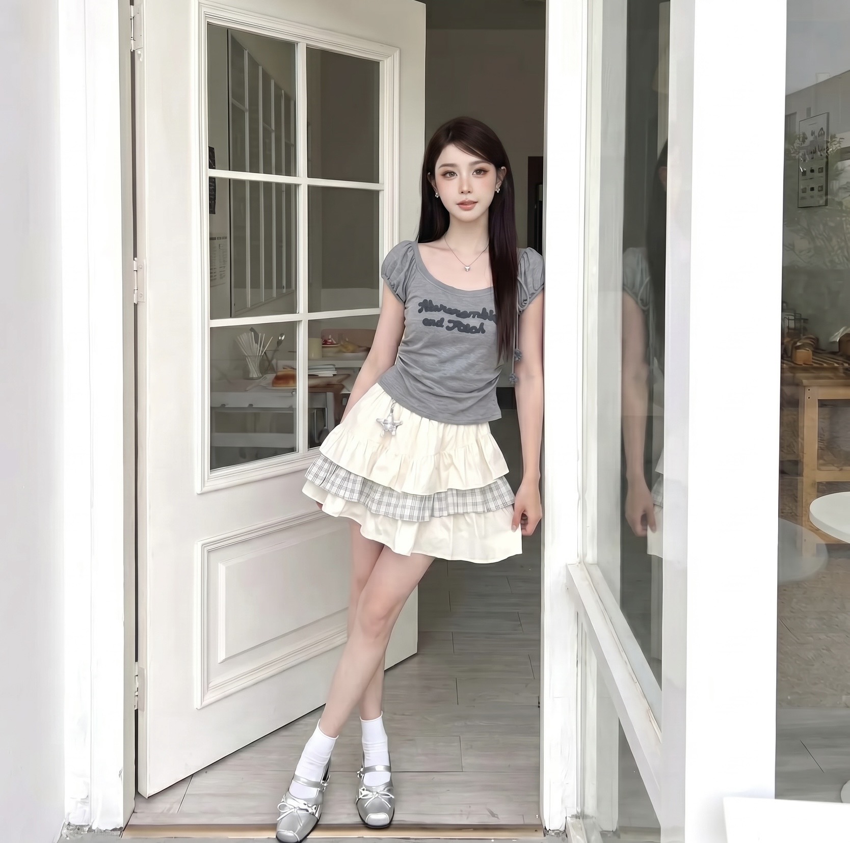 泡泡袖上衣 Bubble Sleeve Hair Ball T