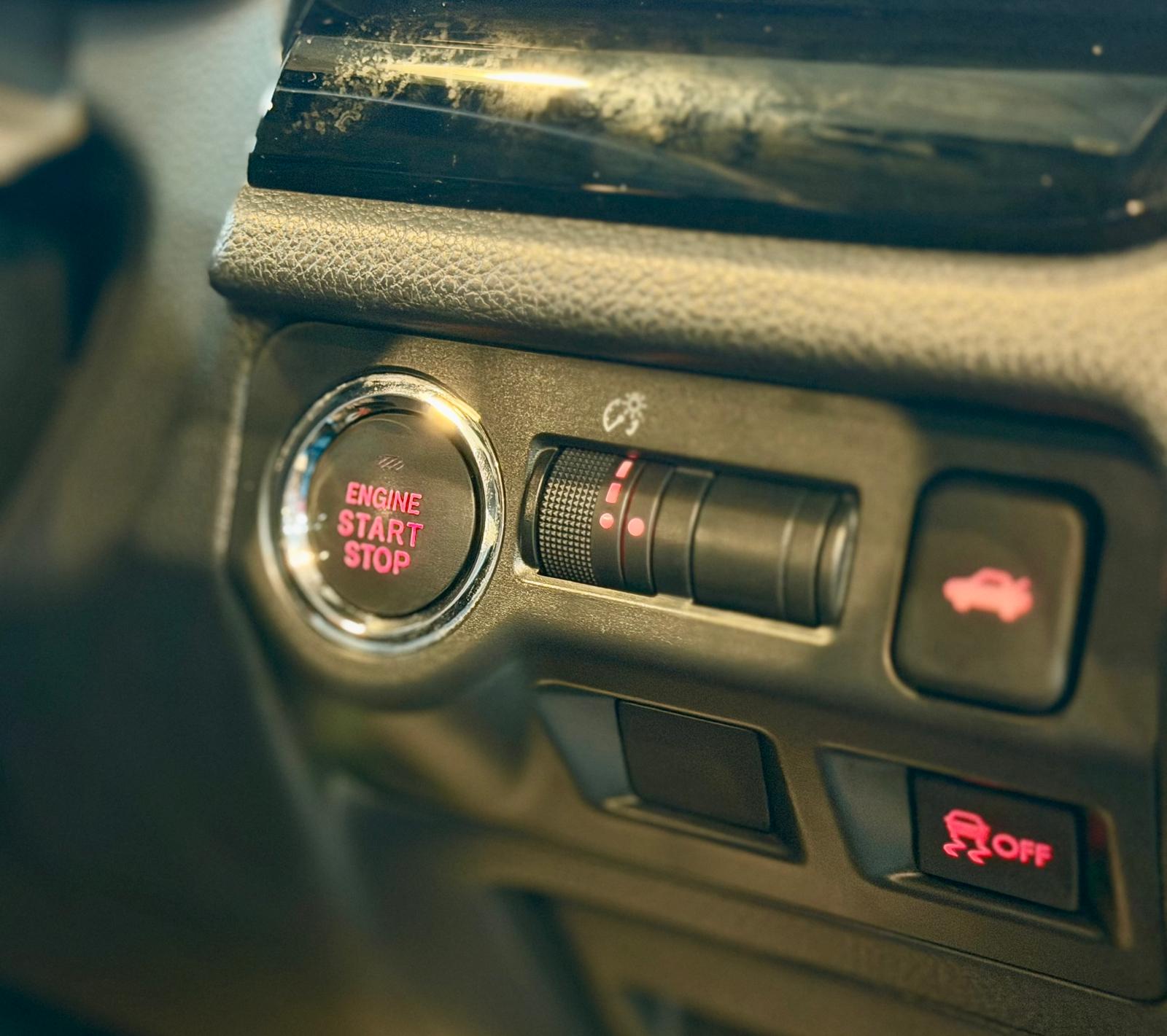 Subaru WRX STI 6MT EJ25 2019