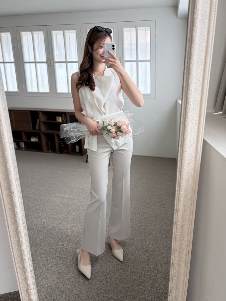 Classique Tailored Pants (Light Beige)