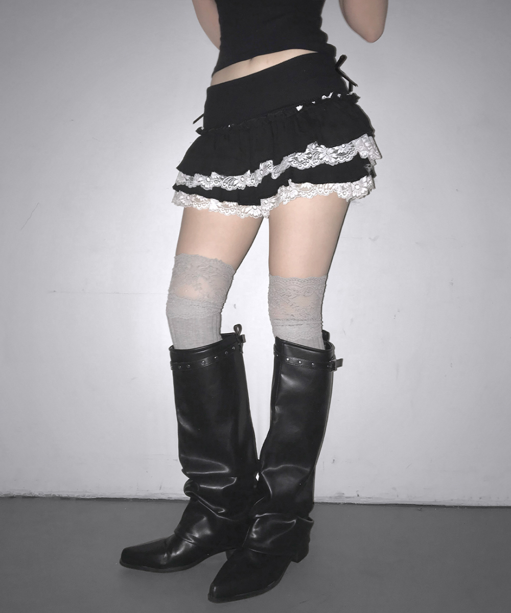 Ribbed Waist Ruffled Mini Skirt