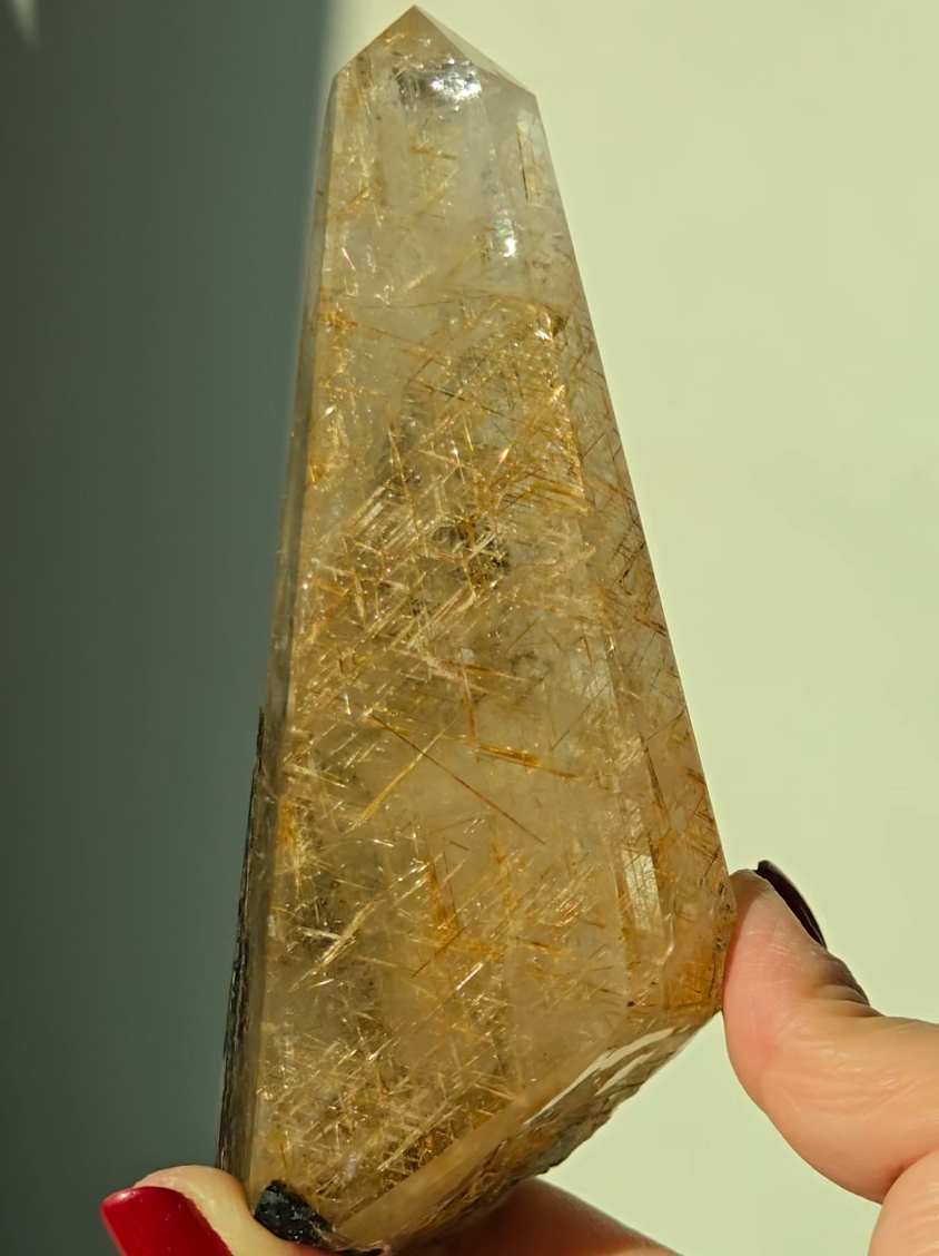 Sagenite golden lattice rutilated quartz point - RT1472