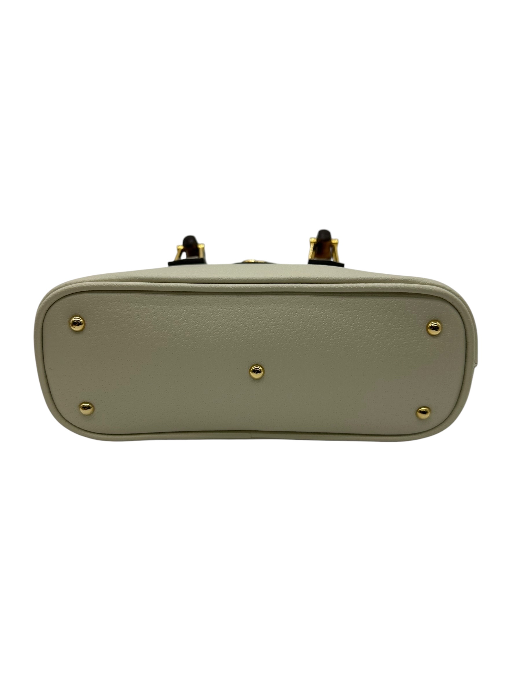 Pre-owned GUCCI Diana / Product Code: 070604