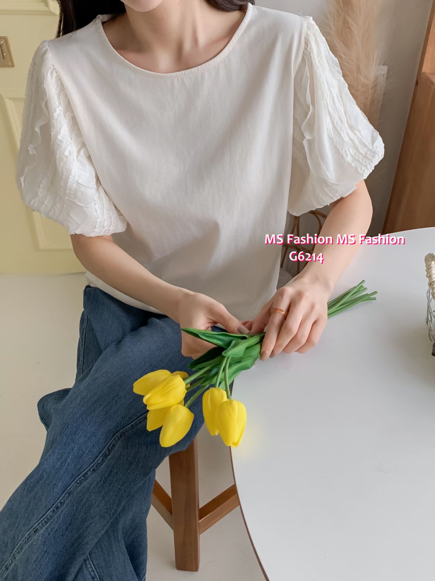 G6214 韓國🇰🇷淨色泡泡袖top