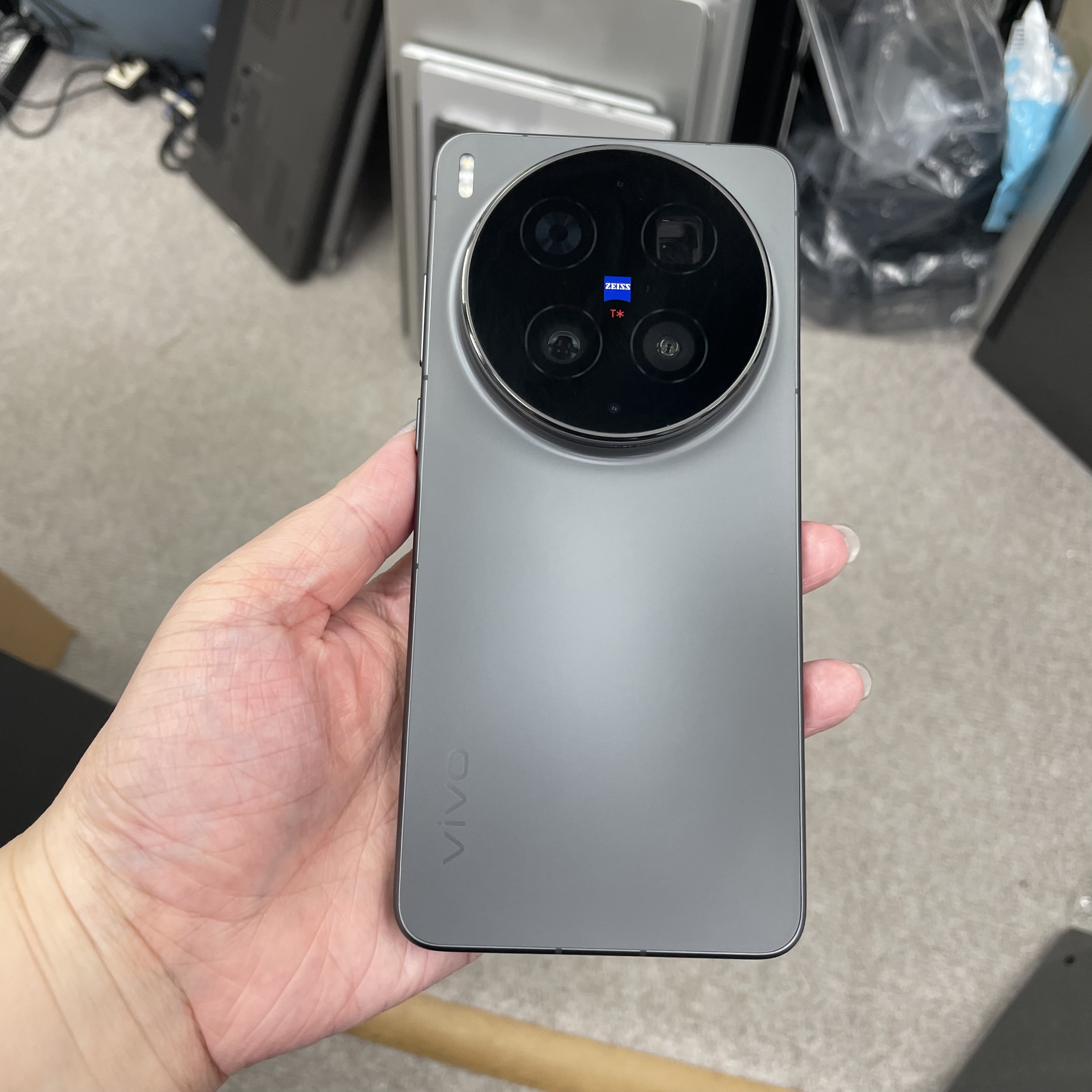 *7213 Vivo X300 Ultra 完美機 16+512GB 黑色 black