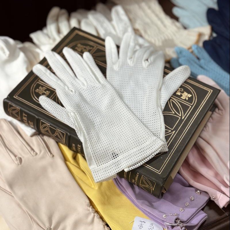 Vintage 1960s Mesh white Gloves(MT2425)