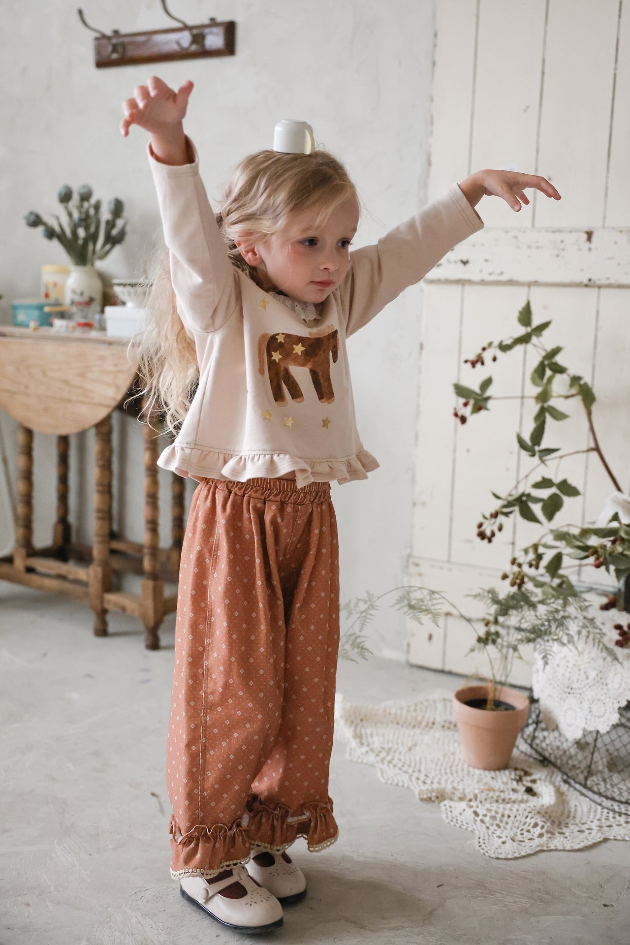 Flo | Izuni T