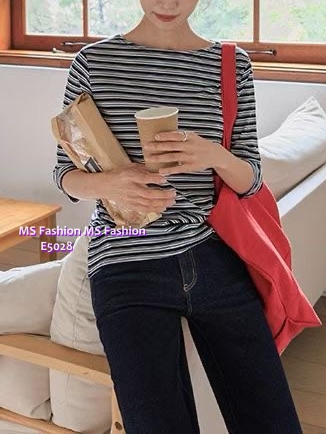 E5028 靚色橫間top
