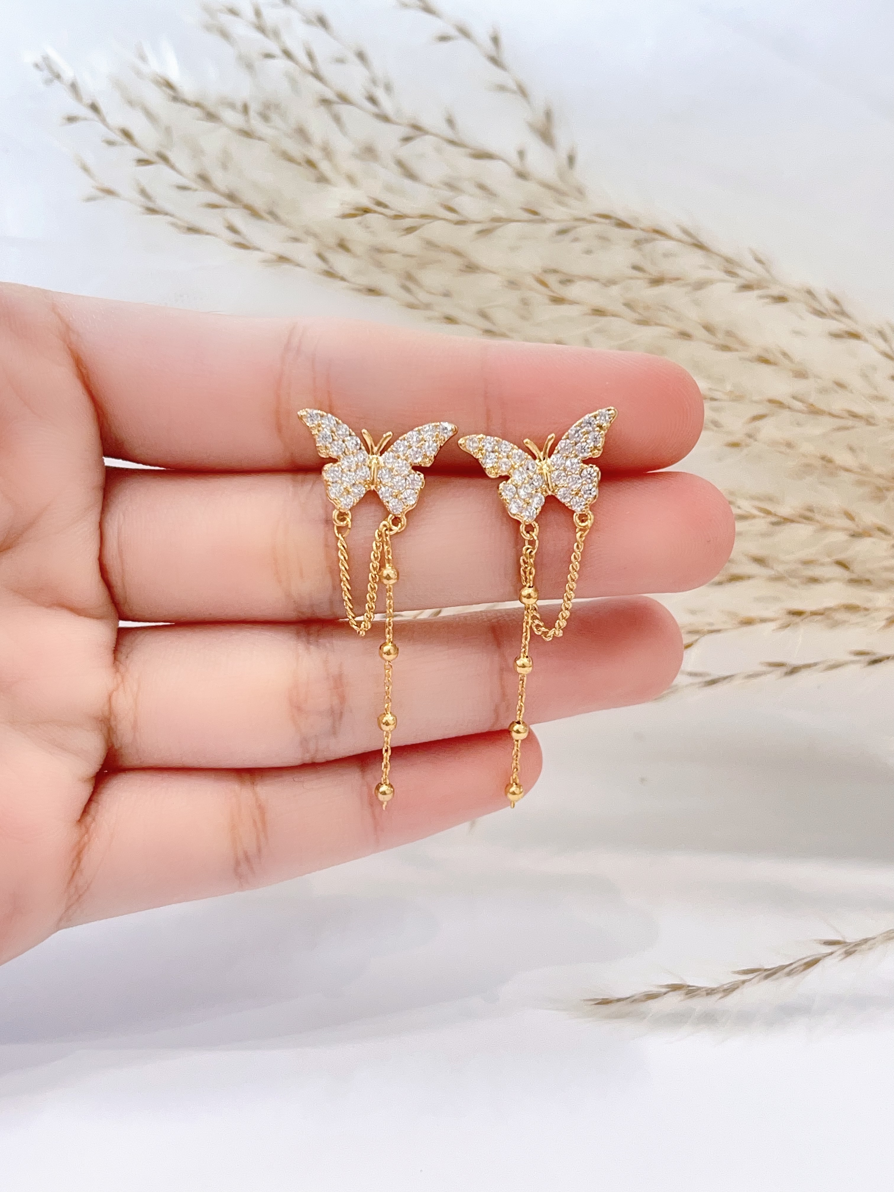 法式轻奢蝶翼流苏耳环