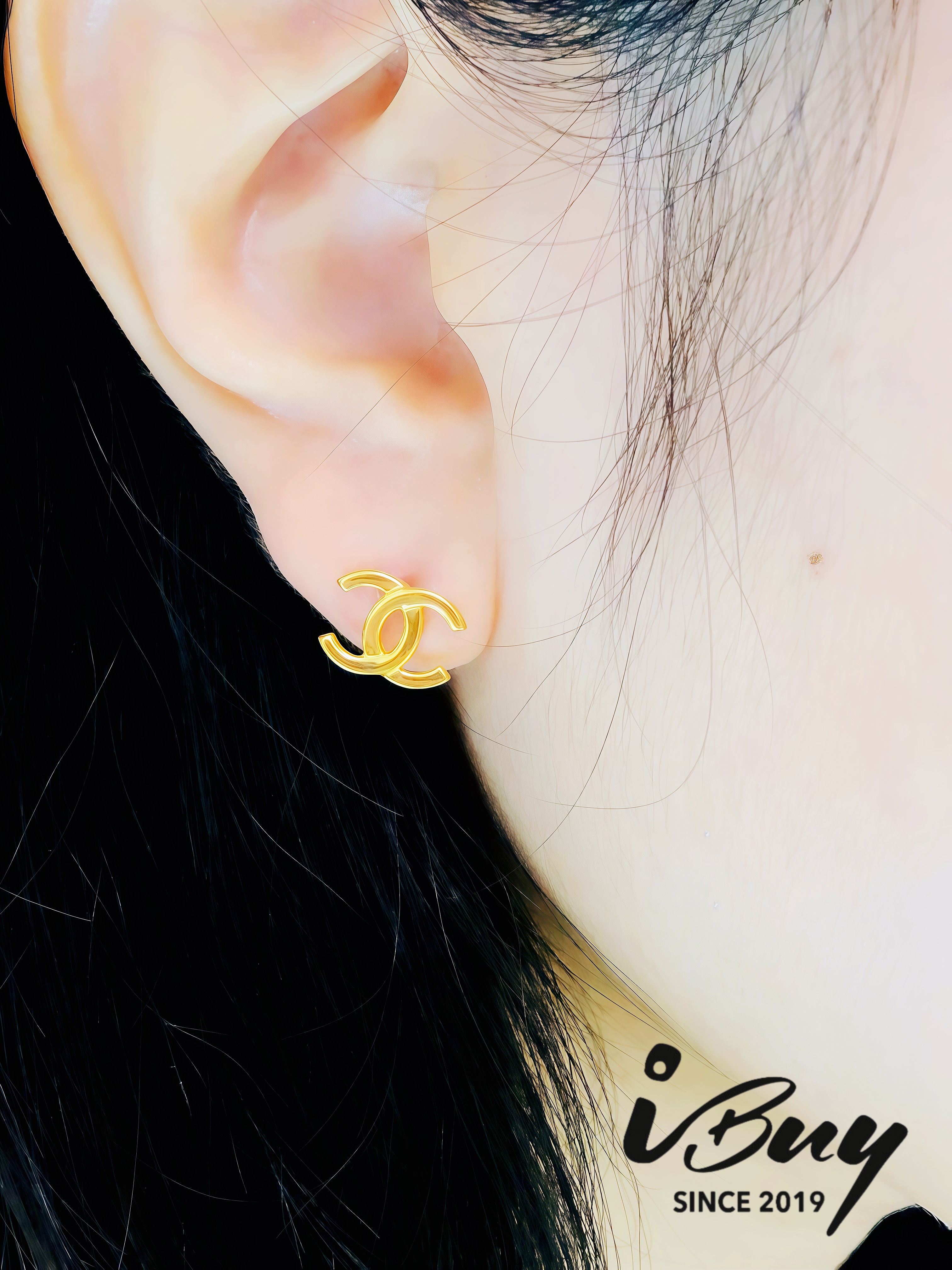 916 GOLD FULL GLOSS CC EARRING 916 金 抛光双C耳钉
