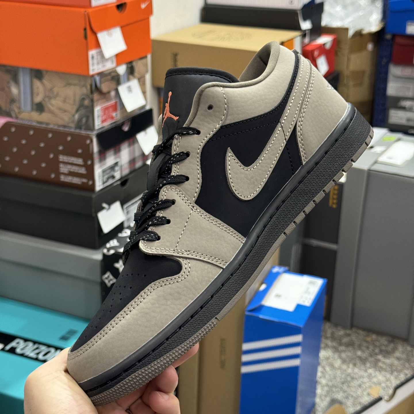 Nike Air Jordan 1 Low SE "Olive Grey" IB7109-005 