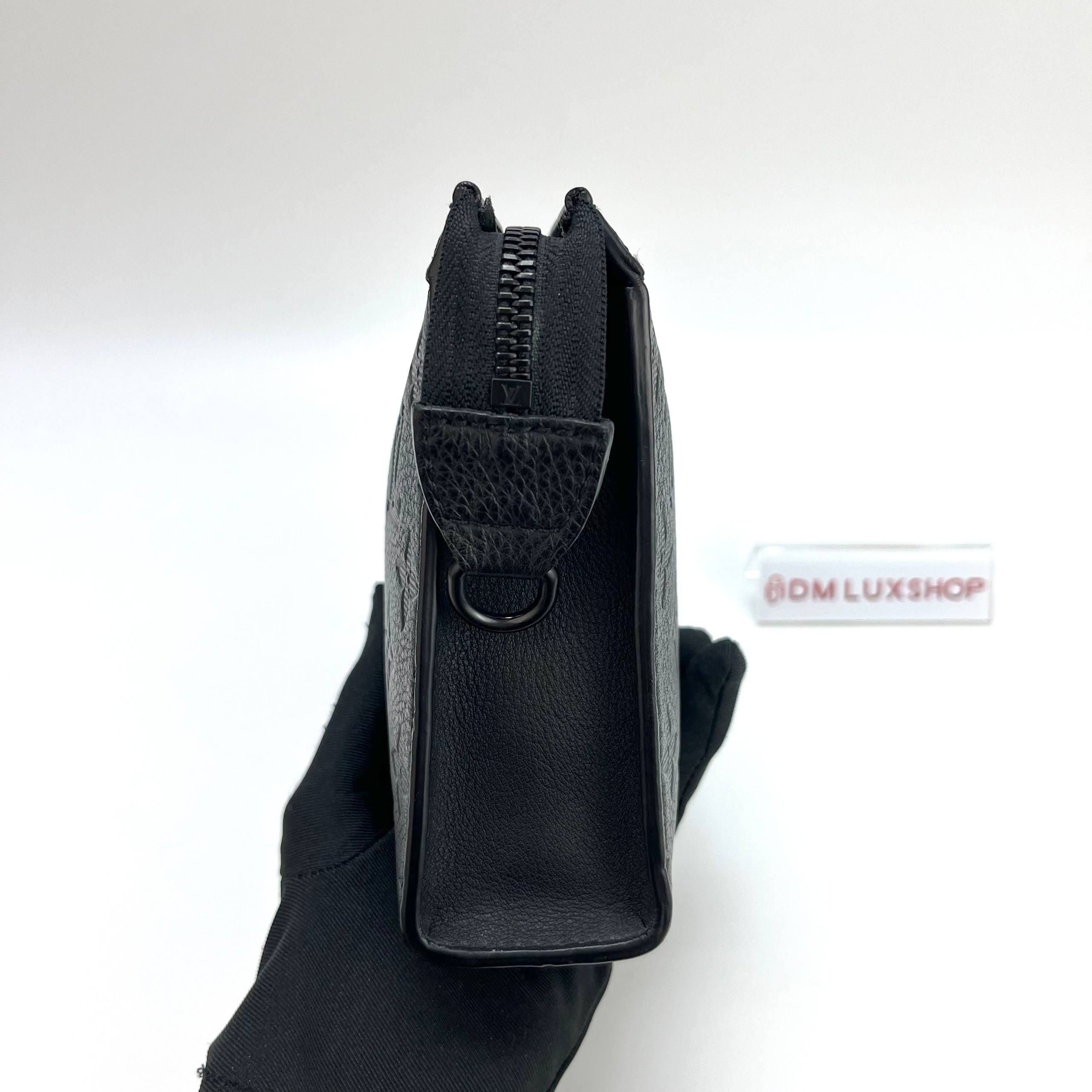 LV Gaston Black Wearable Wallet