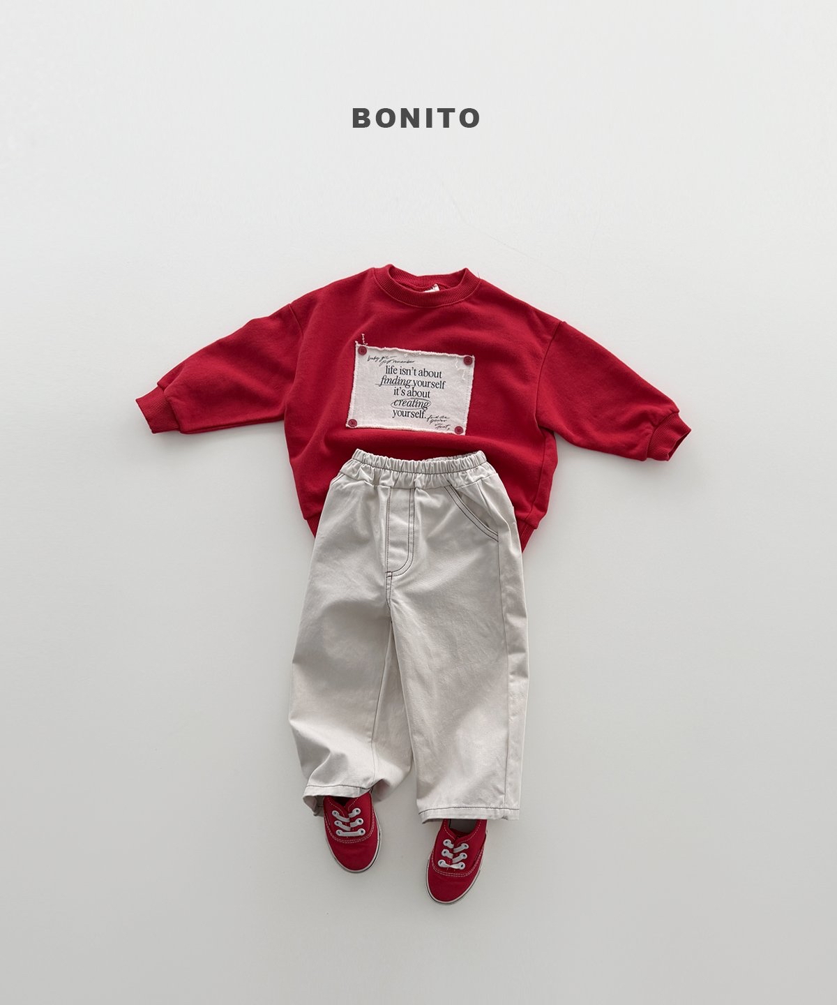 Bonito | Remember Button Sweatshirt