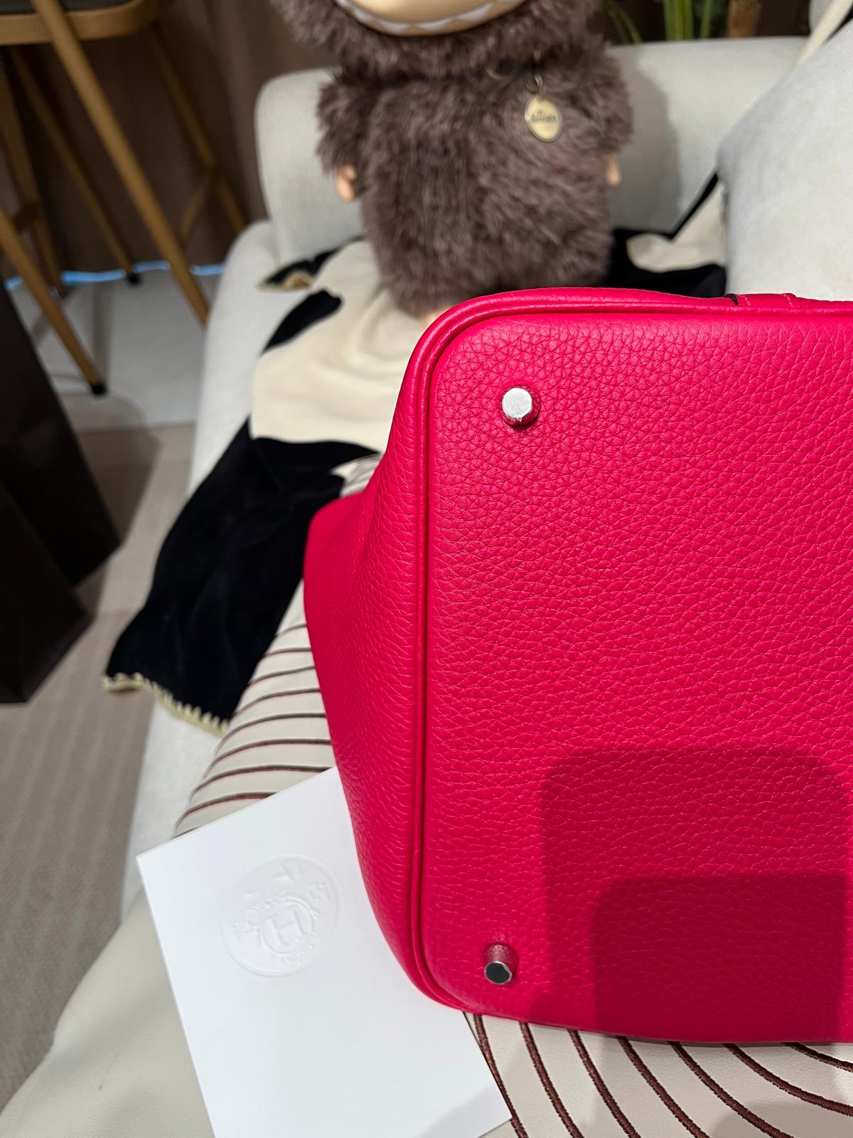 全新未使用品 Hermes Picotin 22 Stamp Z Framboise 100%Authentic, unused 未使用品✅專門店收據✅Key Lock✅Dust bag✅Box