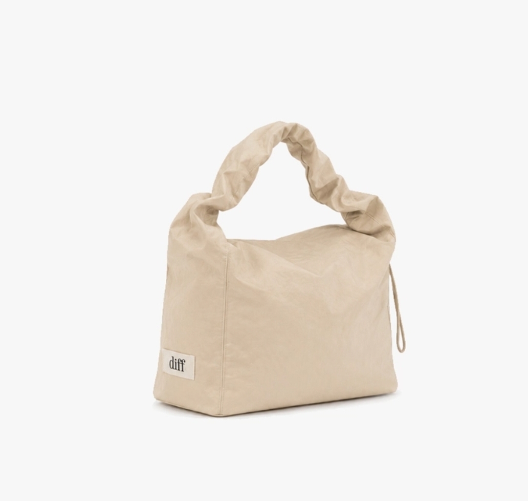 Diff Seoul Hobo Signature Bag (Medium)