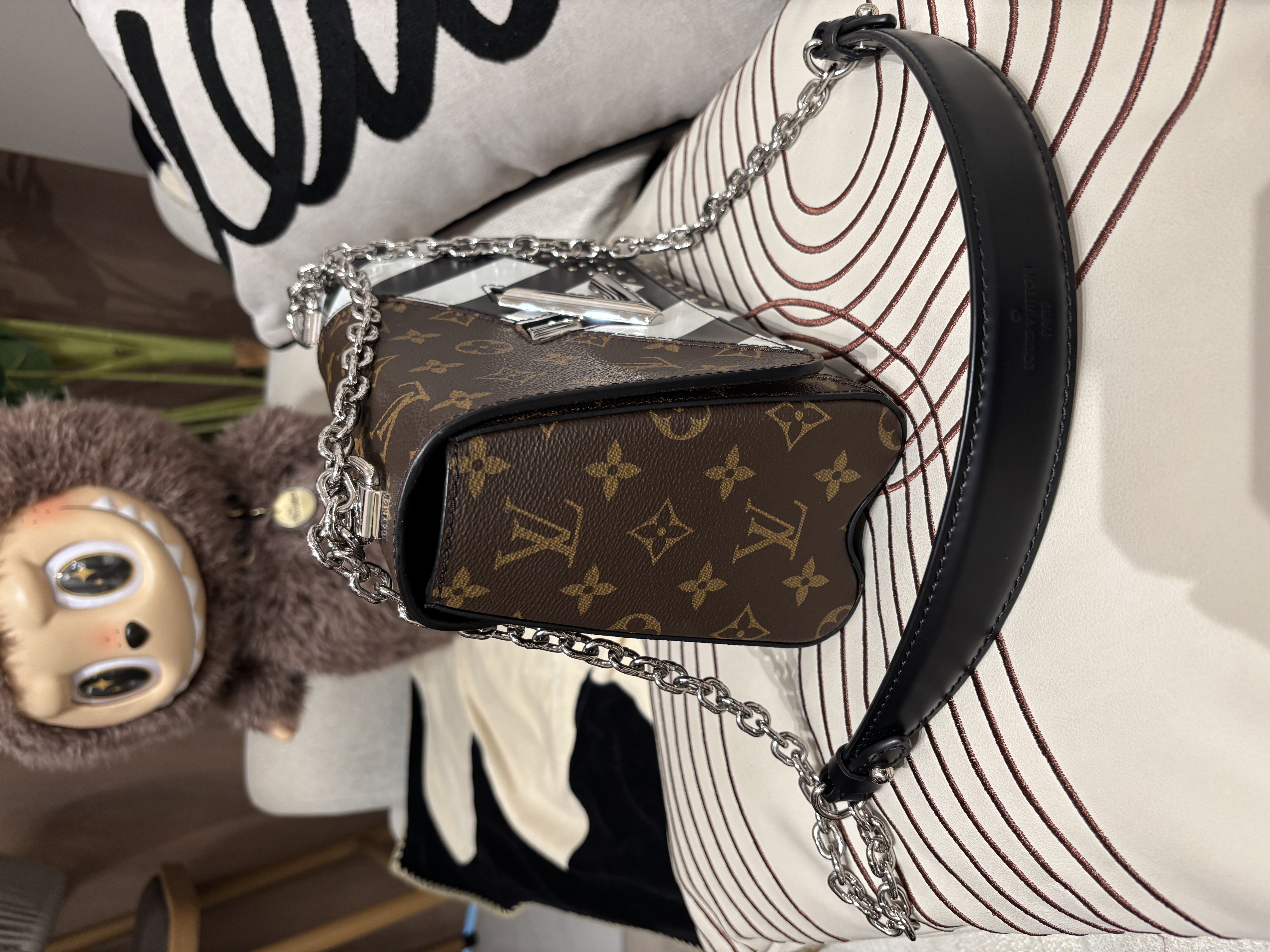 Lv twist mm limited edition 