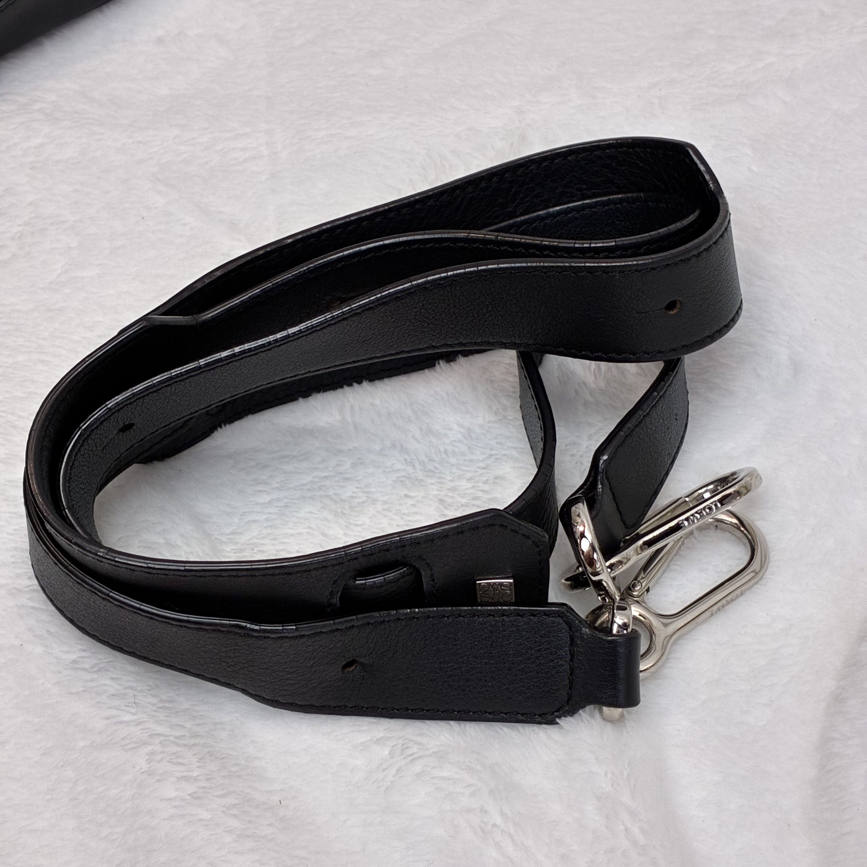 Loewe puzzle bag百搭黑色