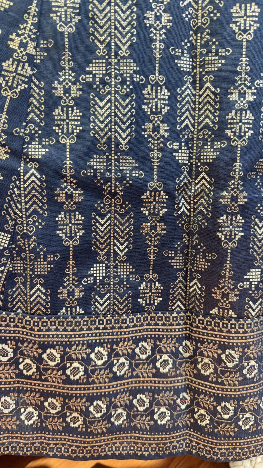 2581 Navy Blue Heavy Emb. soso OP