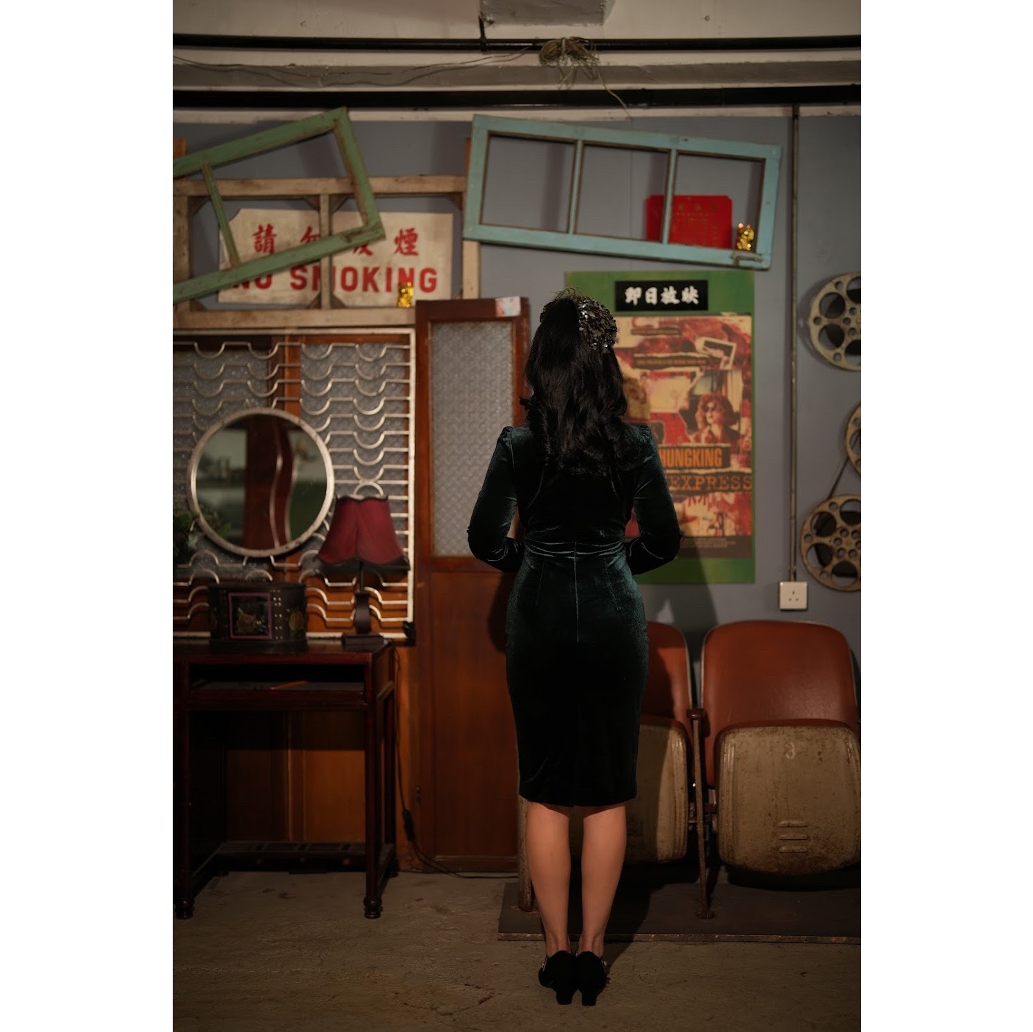 (Last M) Jewel Velvet Collection - Ribbon Waist Wiggle Cocktail Dress - Emerald Green (FM205)