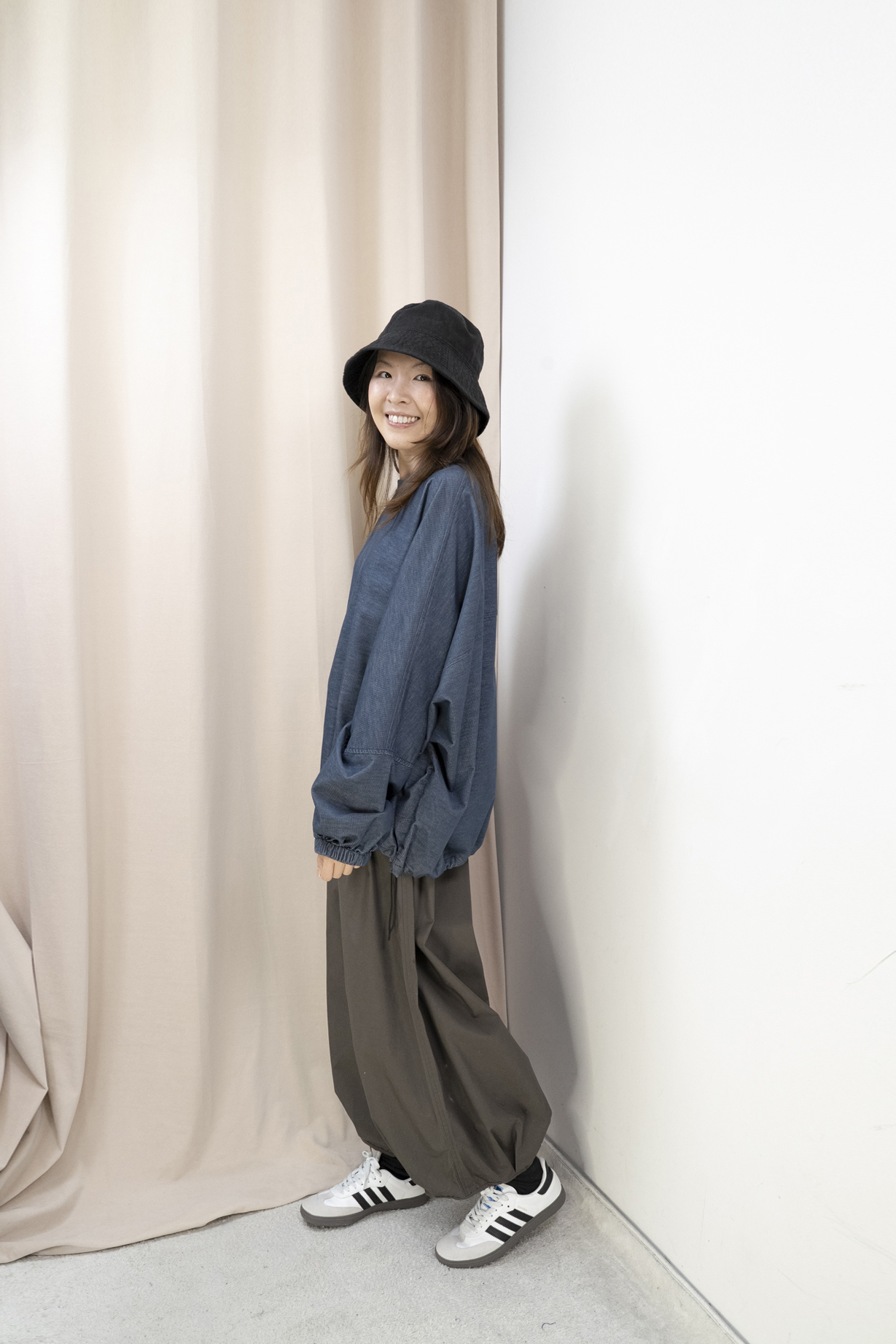 牛仔布感蝙蝠袖造型上衣