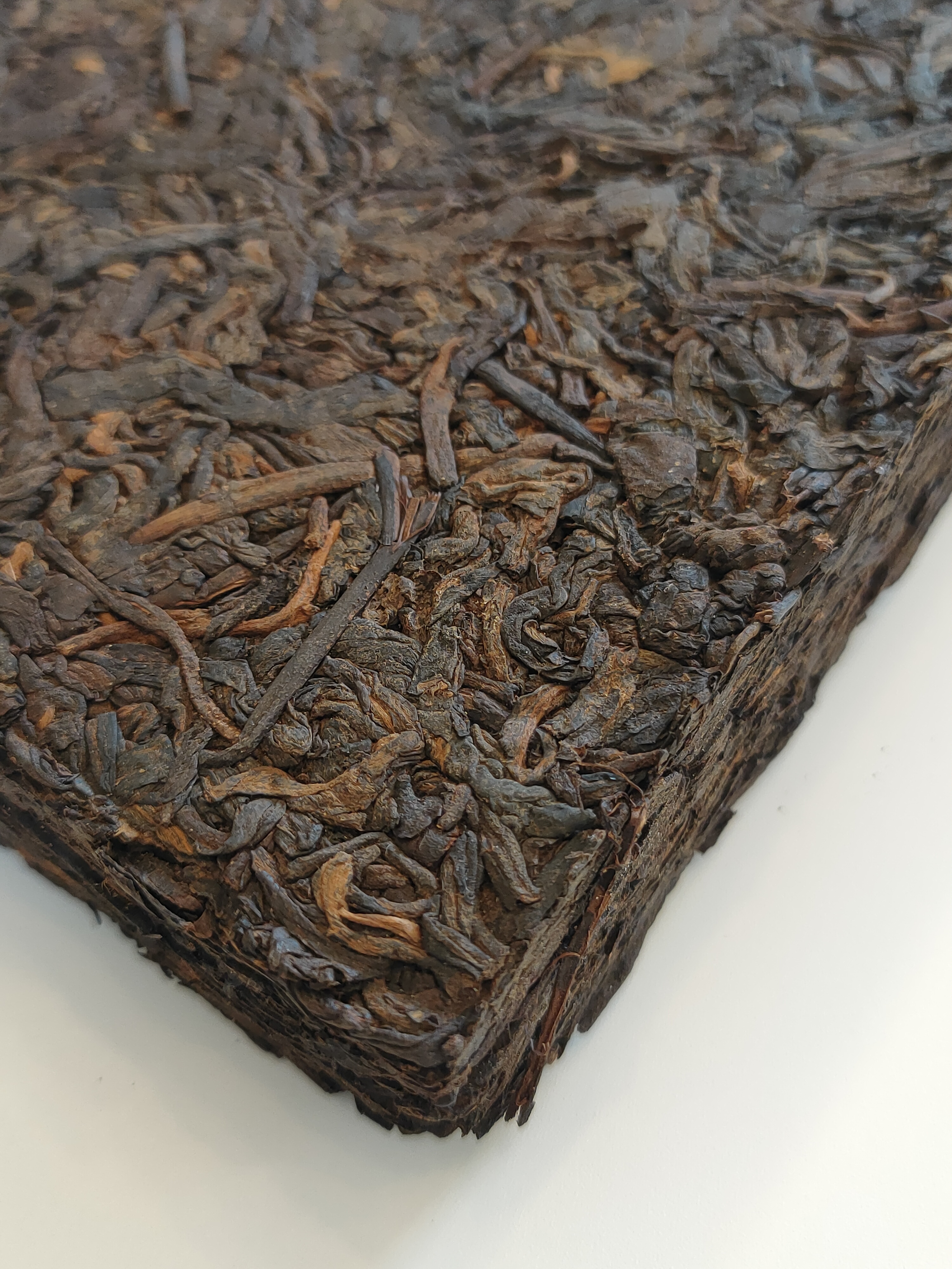 1988年 #7581 昆明鐳射茶磚 (熟普)<有需要請聯絡我們 852-6329 6186>