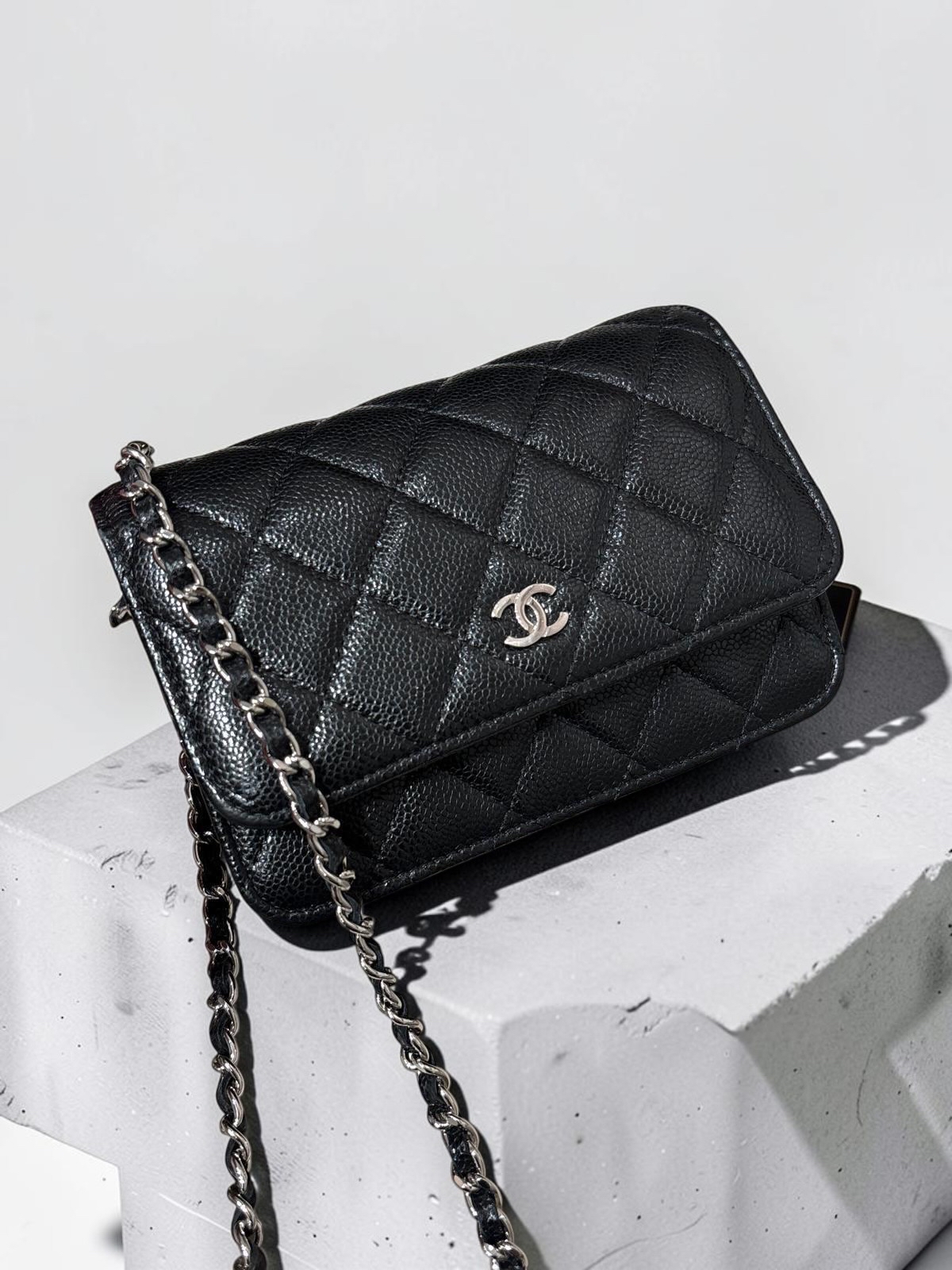 Chanel wallet on chain mini woc 黑色荔枝牛皮 100%Authentic ,95%new ✅card ✅Box