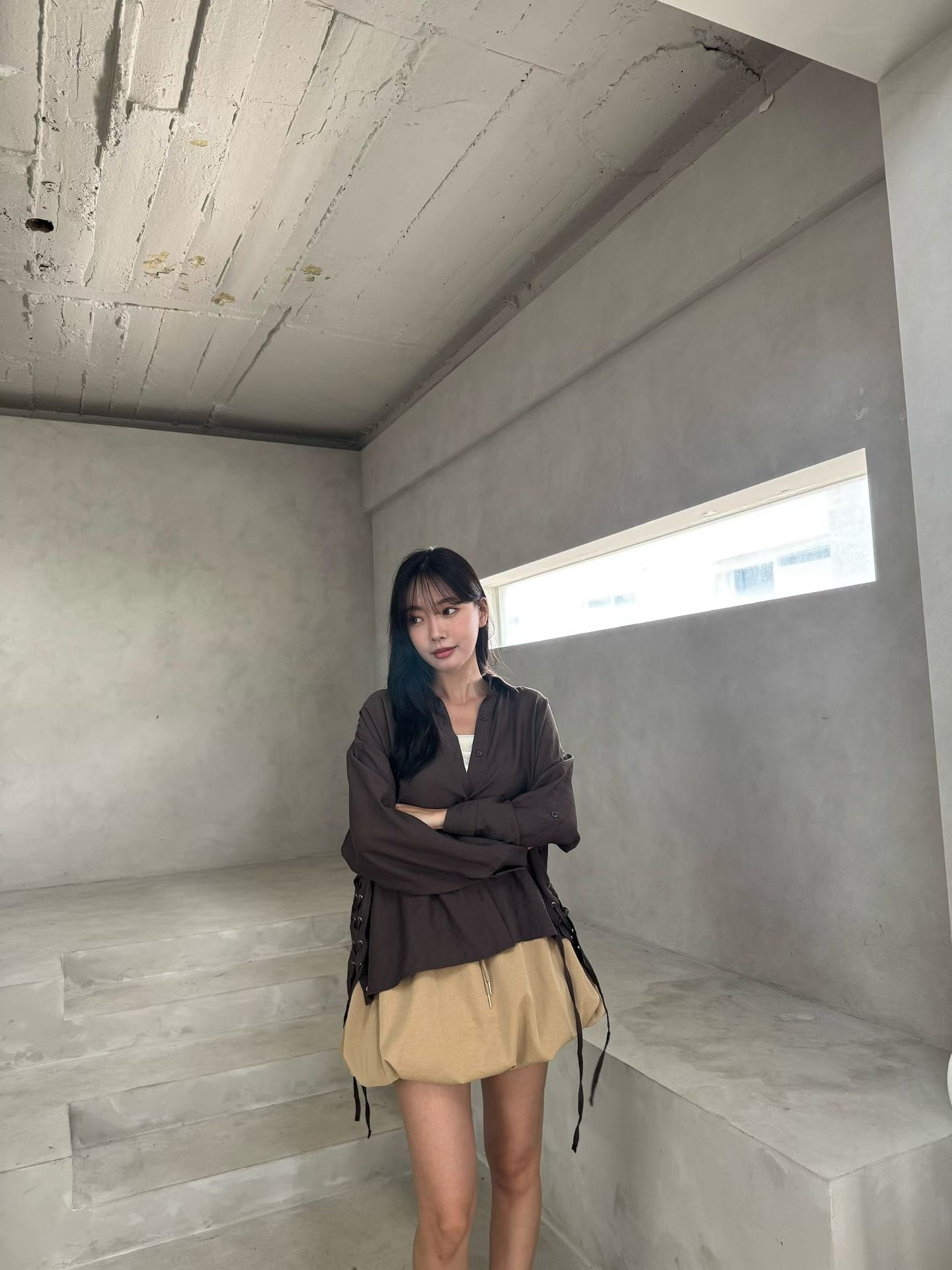 MA12 側邊綁帶設計感前短後長襯衫
