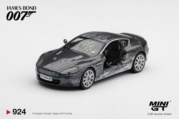 MINI GT 007 Aston Martin DBS "Quantum of Solace" / English Blister Packaging (MGT00924-007E) MINIGT