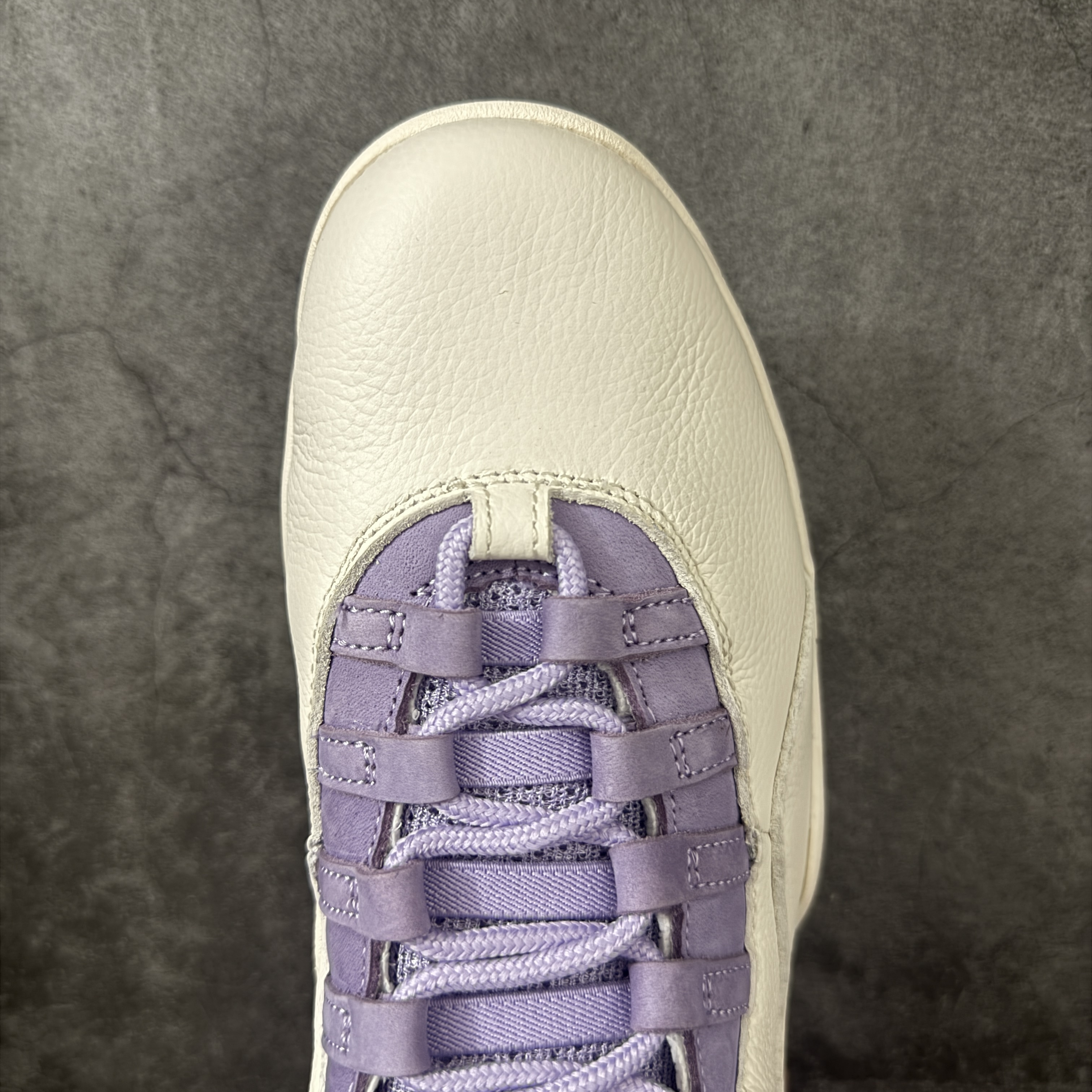Air Jordan 10 Retro "Hydrangeas" IQ0388-101