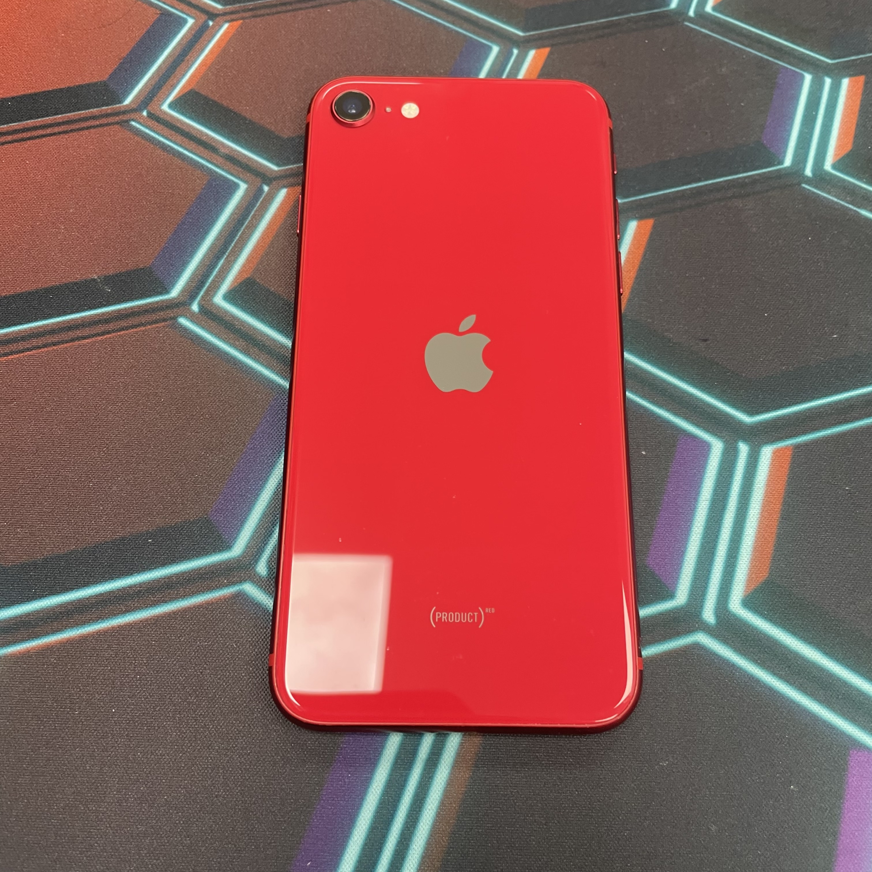 *7010 SE 2 勁靚機 128GB 電76 紅色 red