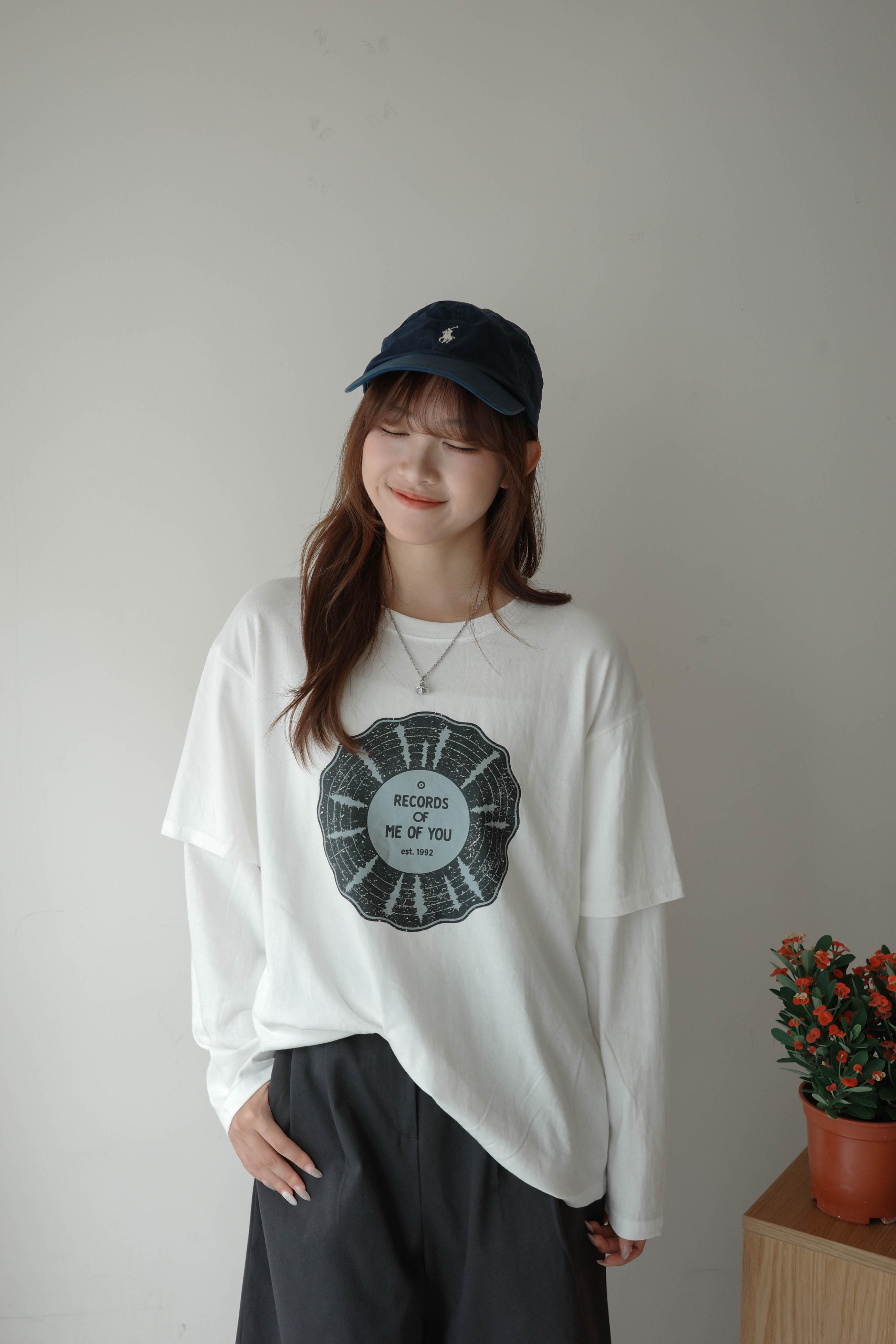 假兩件長短袖寬鬆Logo Tee (兩色)