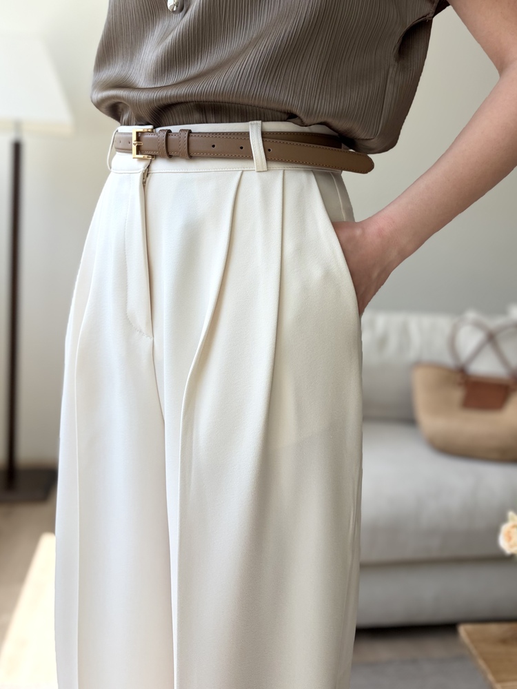 Timeless Pleated Flow Pants (Ivory)