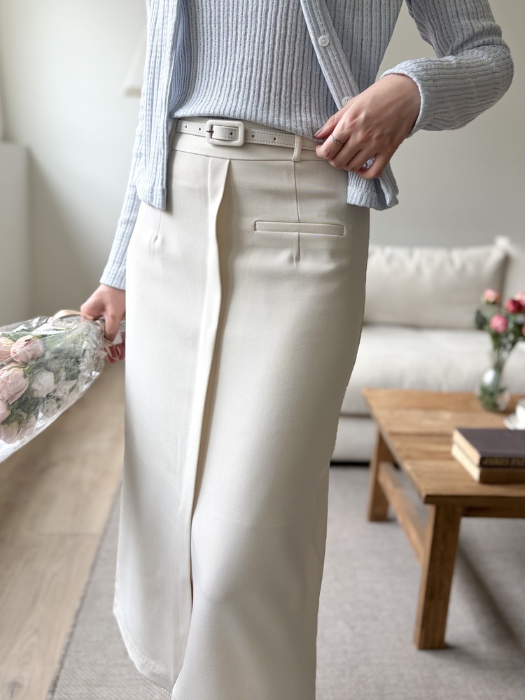 Belted Pencil Skirt (Ivory)