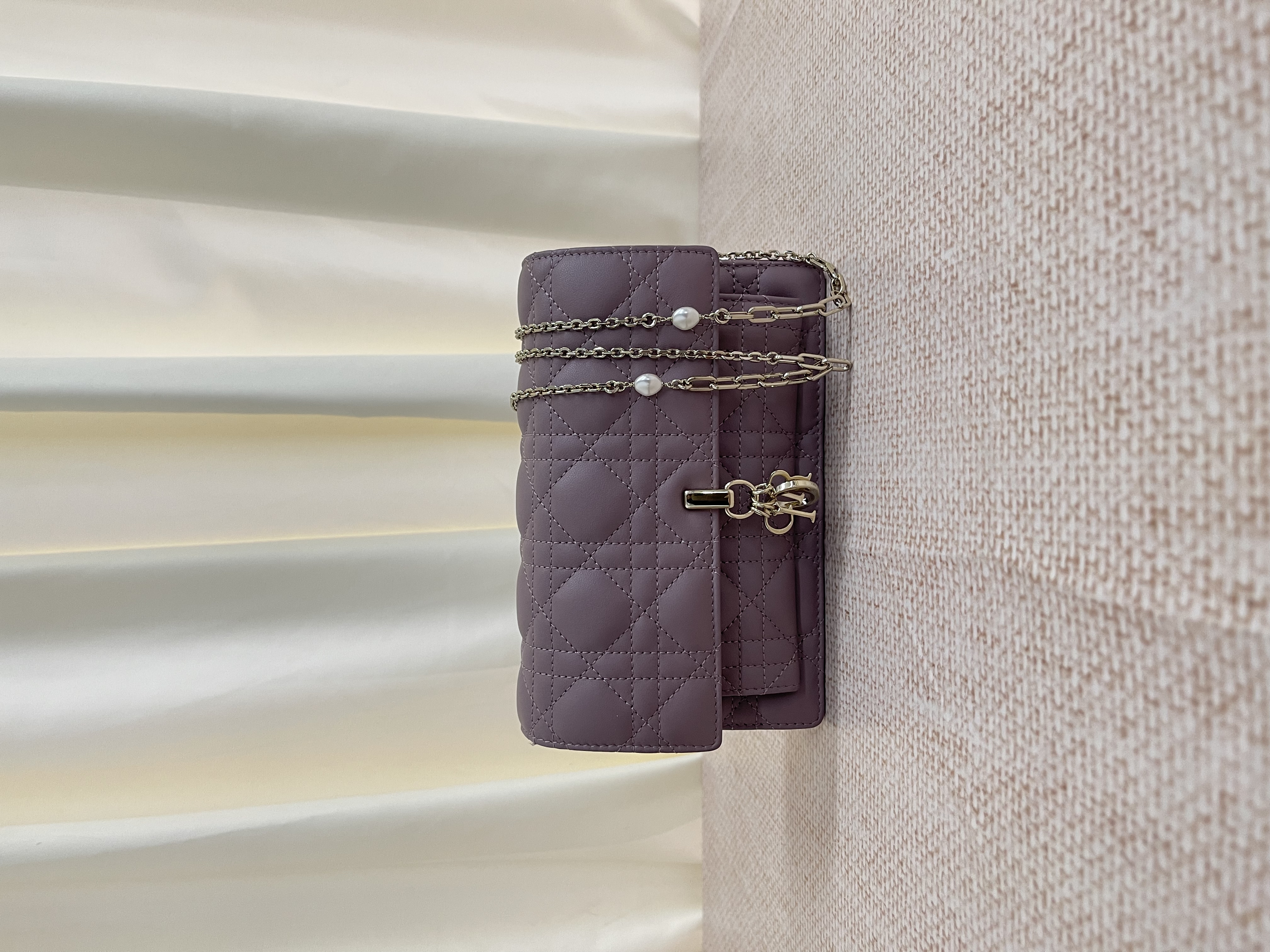 Pre-owned Dior Lady Dior Chain Pouch/ Product Code: 26042404