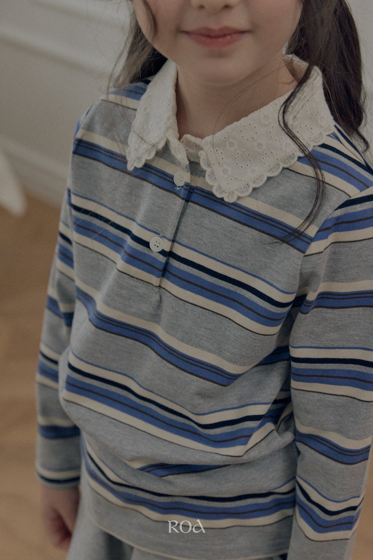 Roa La Vie En Collar Tee