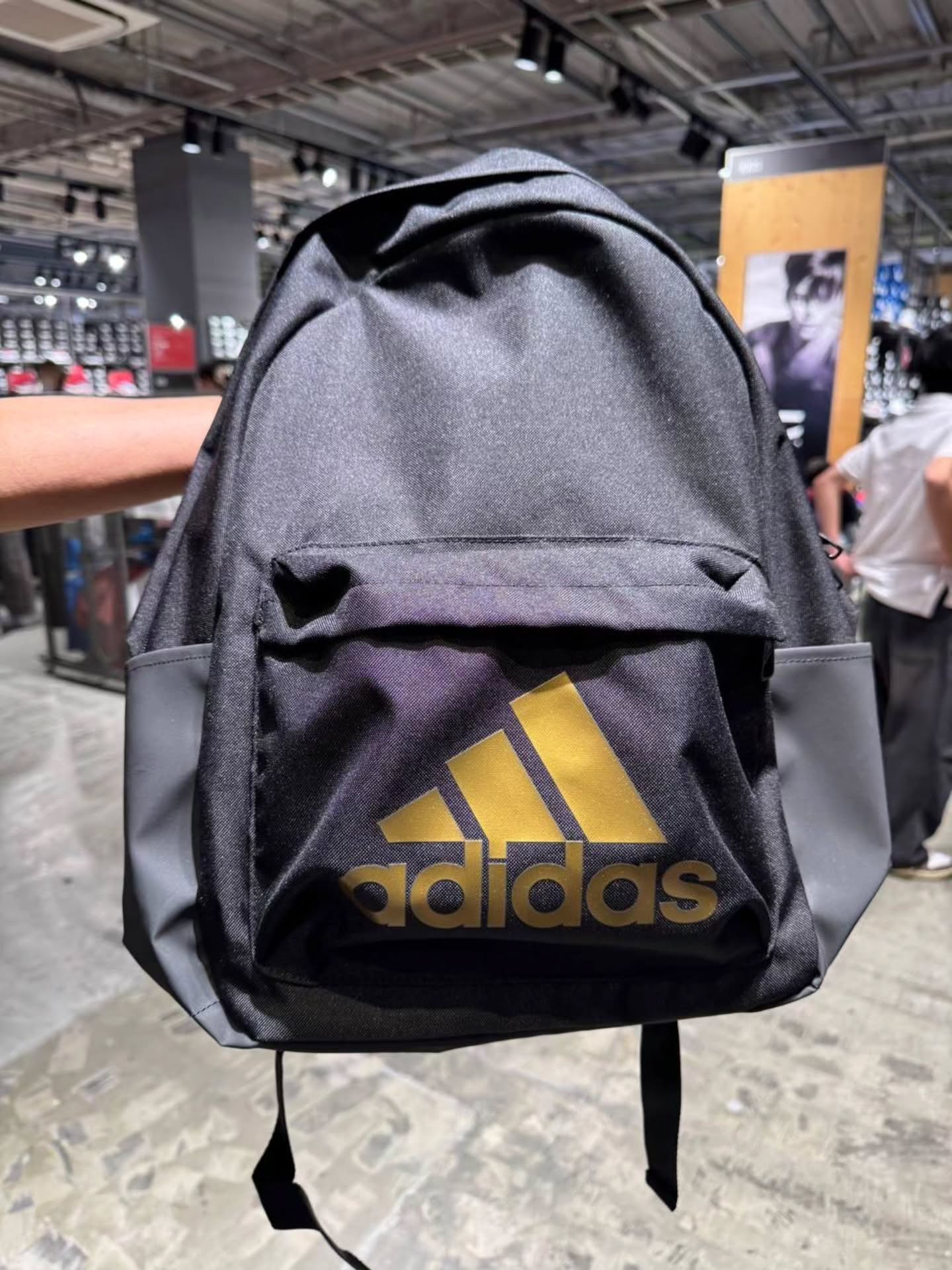 🇯🇵Adidas 超轻后背包